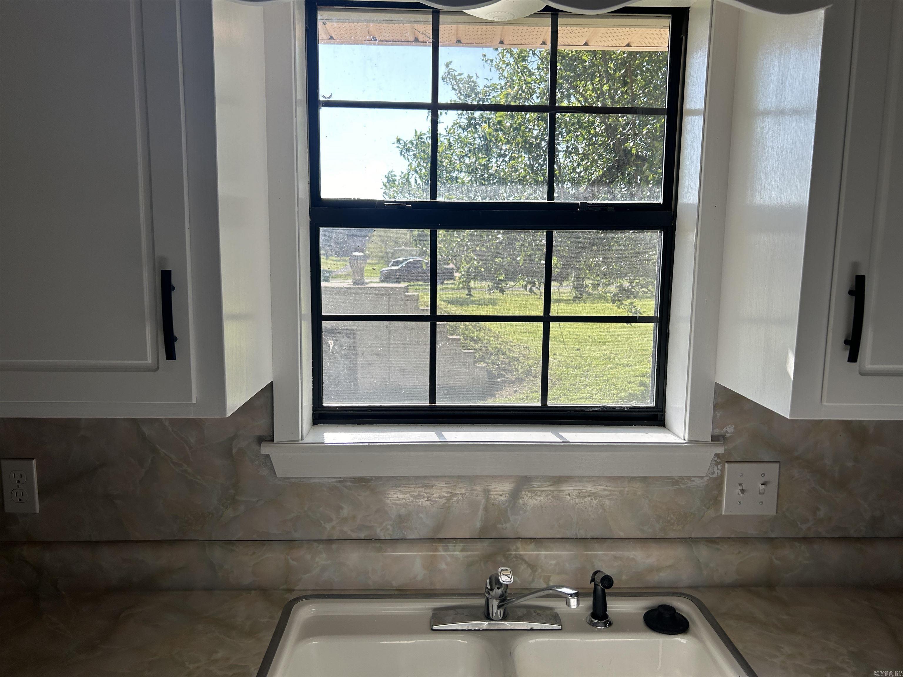 ROSE BUD OUTLOTS - Residential