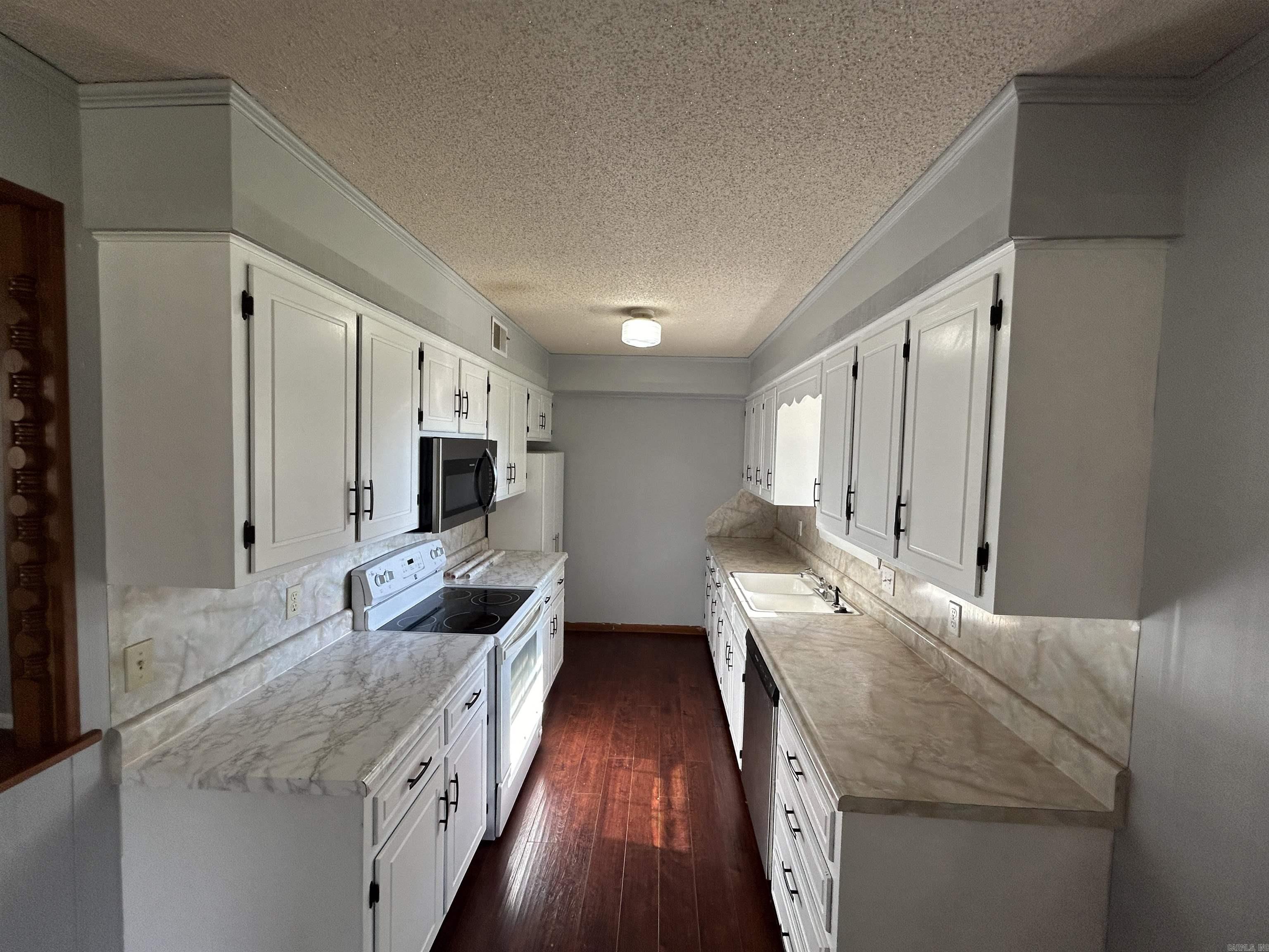 ROSE BUD OUTLOTS - Residential