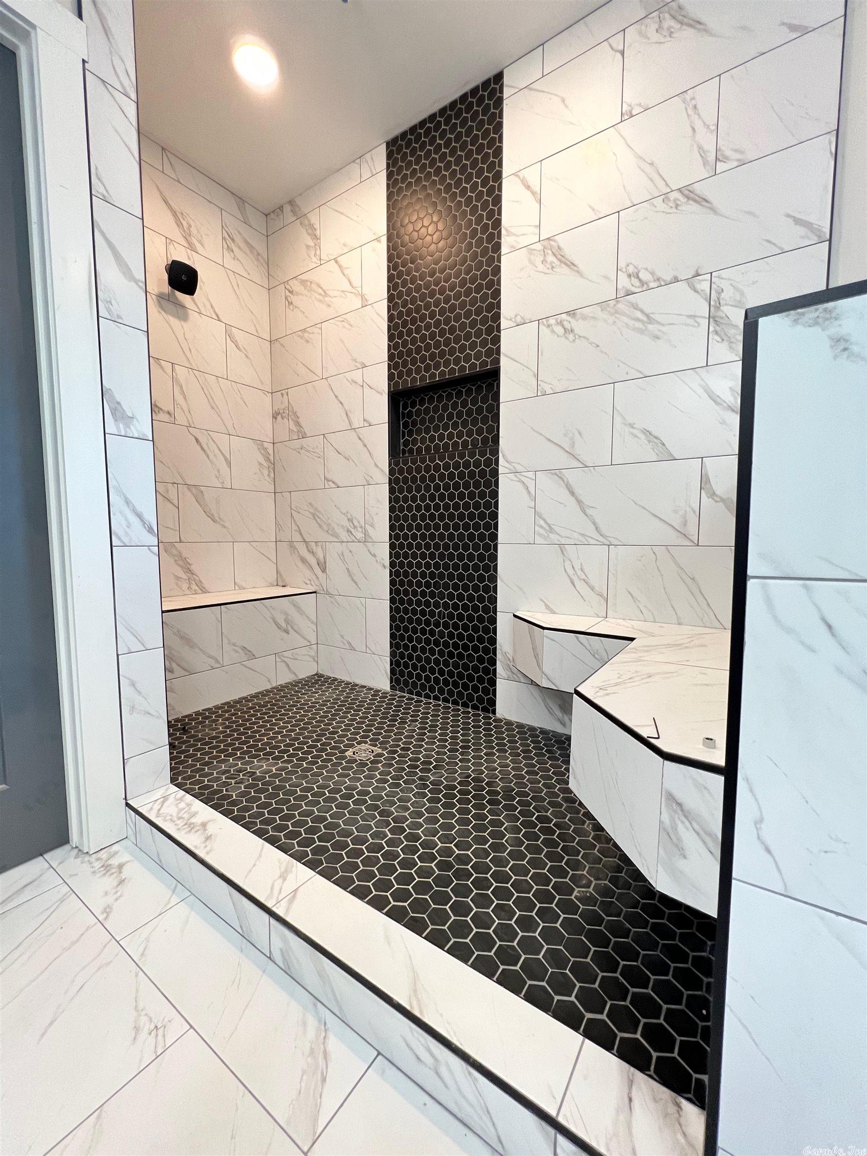 MEADOWLARKE ESTATES - Residential