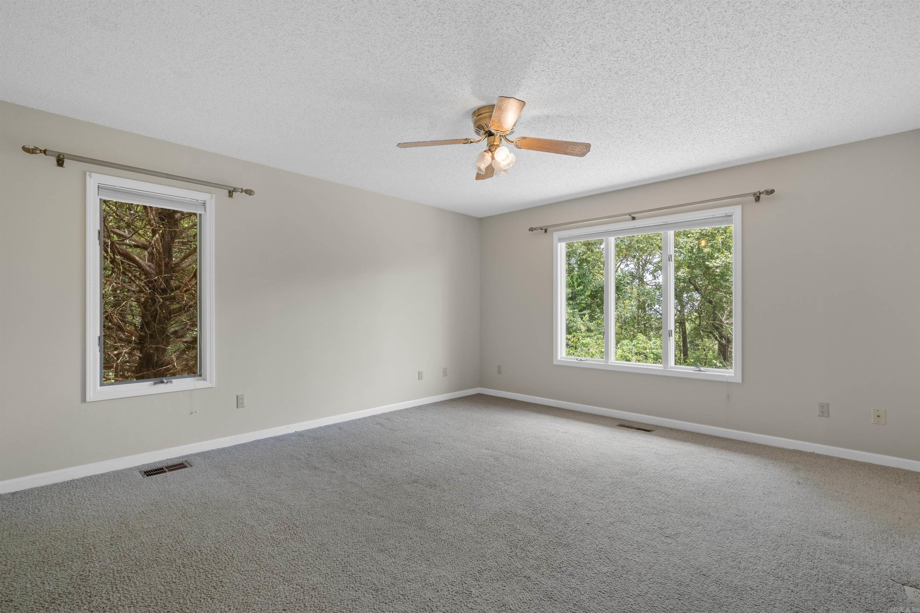 PALISANDRO - Residential