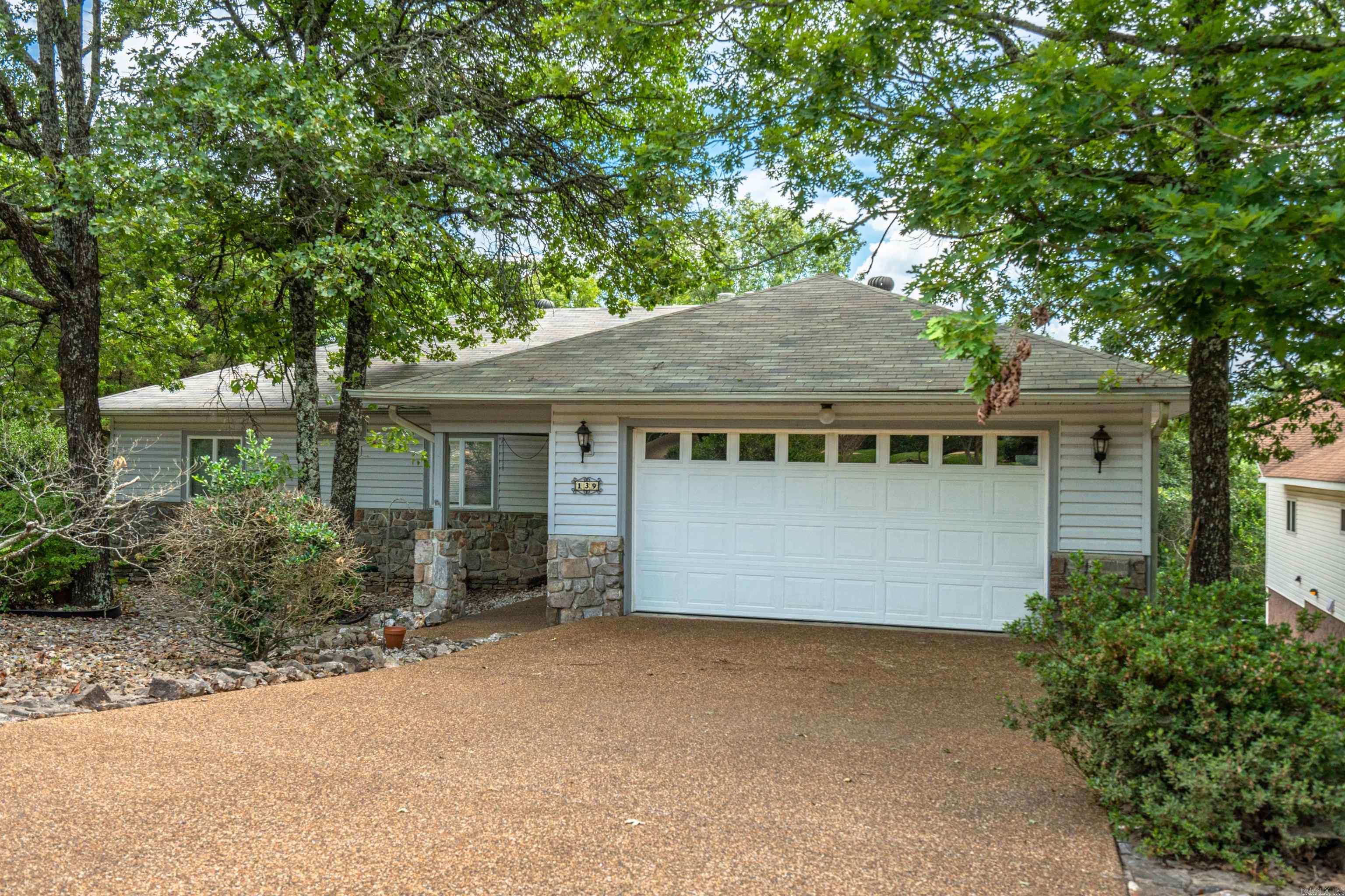 PALISANDRO - Residential