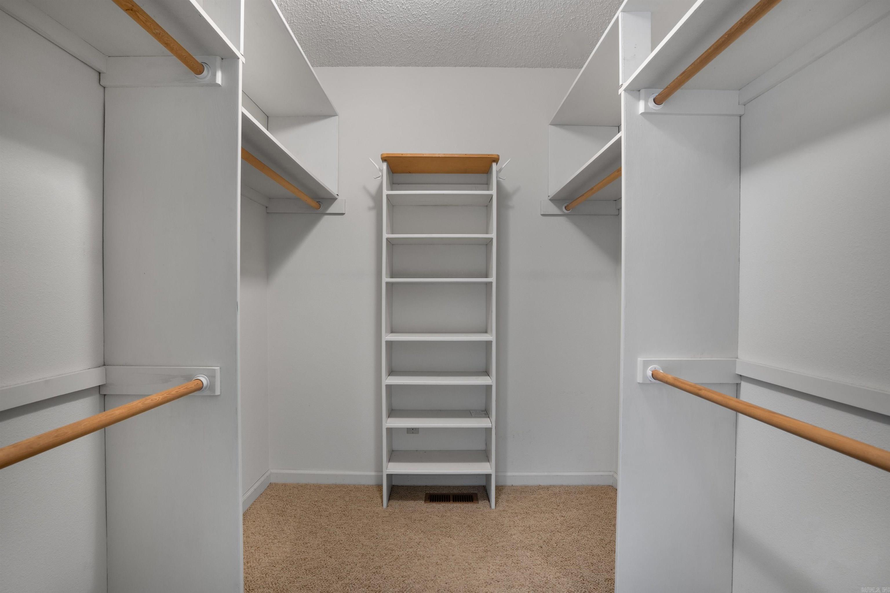 PALISANDRO - Residential