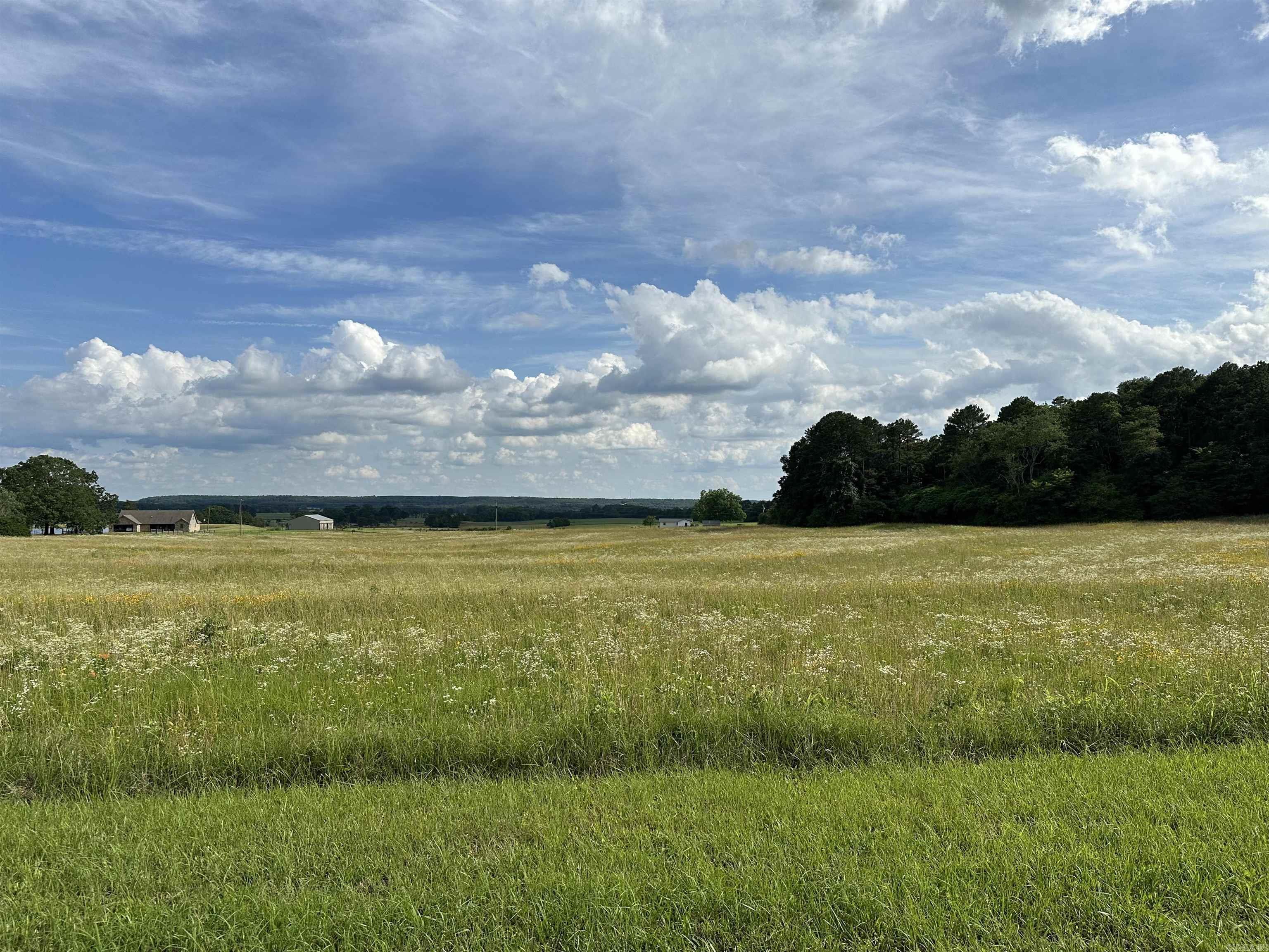 16-08-19 - Land