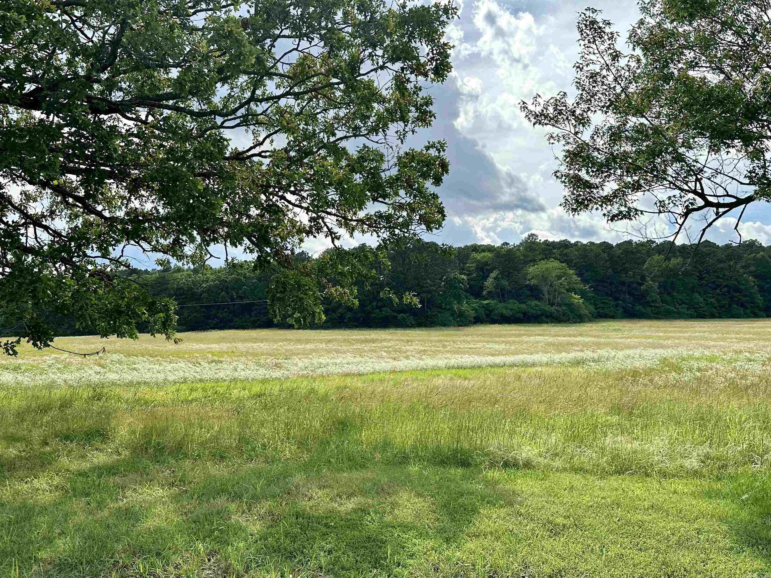 16-08-19 - Land