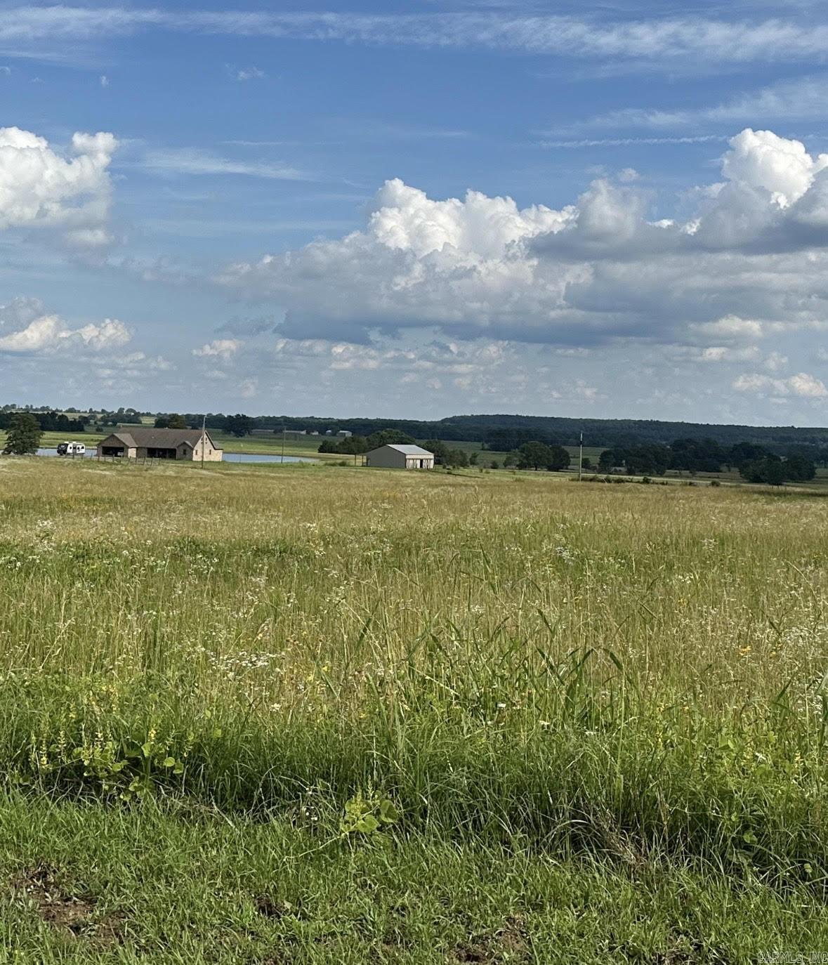 16-08-19 - Land