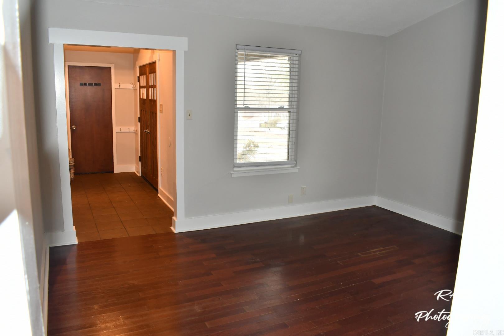 COUNTRY CLUB PARK - Residential