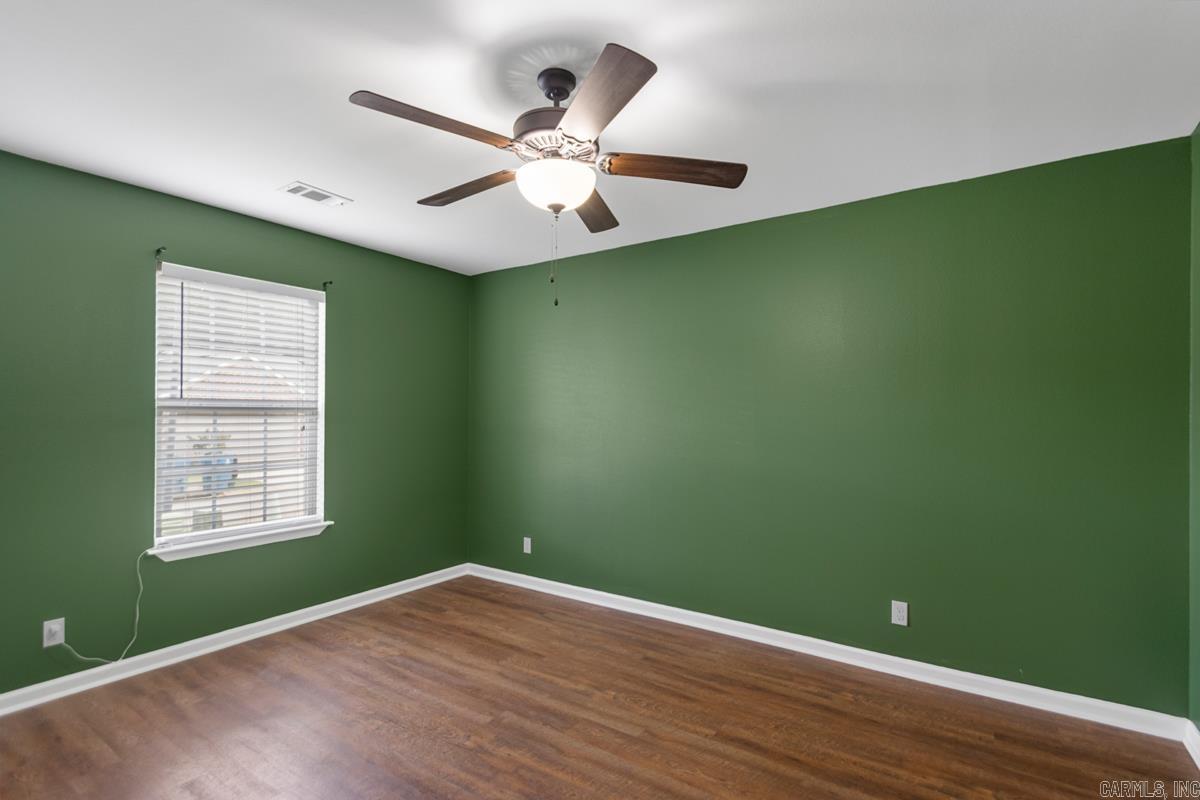 WISTERIA VINEYARD - Residential