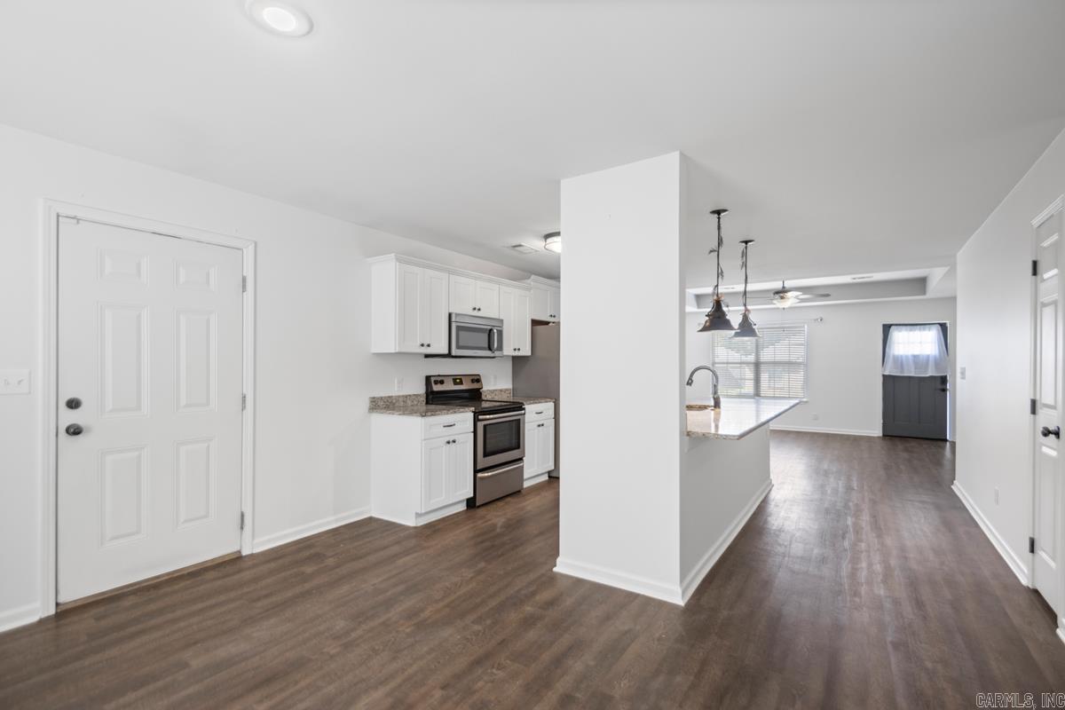 WISTERIA VINEYARD - Residential