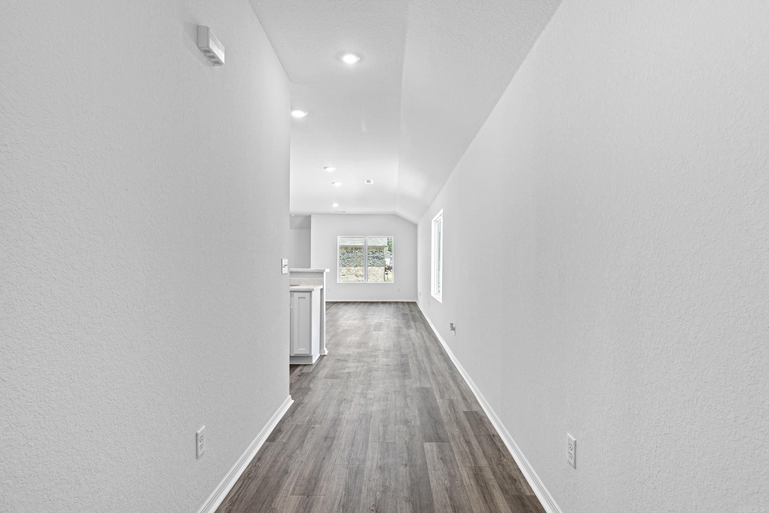 COUNTRY CLUB OF ARK THE - Residential