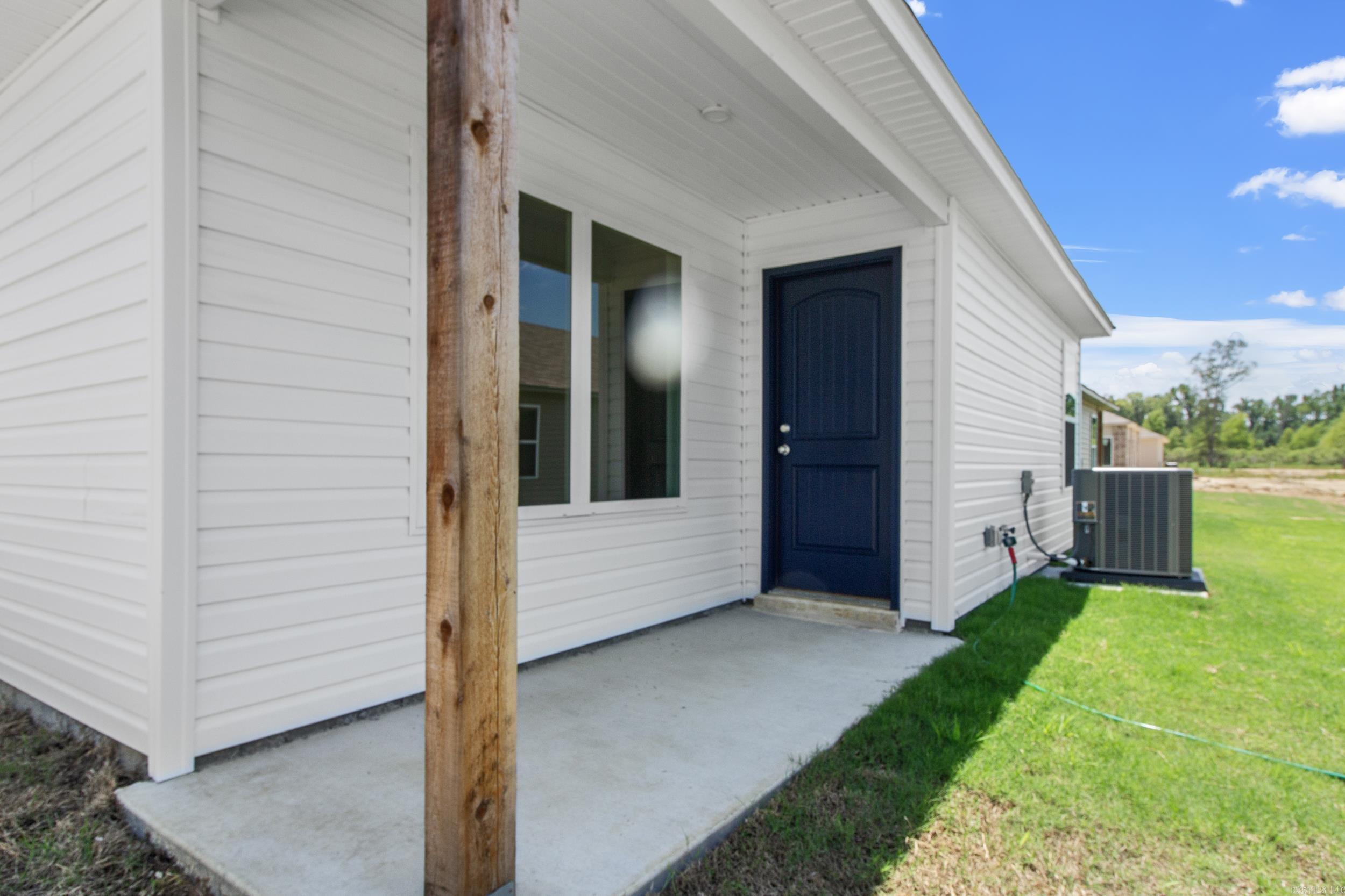 COUNTRY CLUB OF ARK THE - Residential