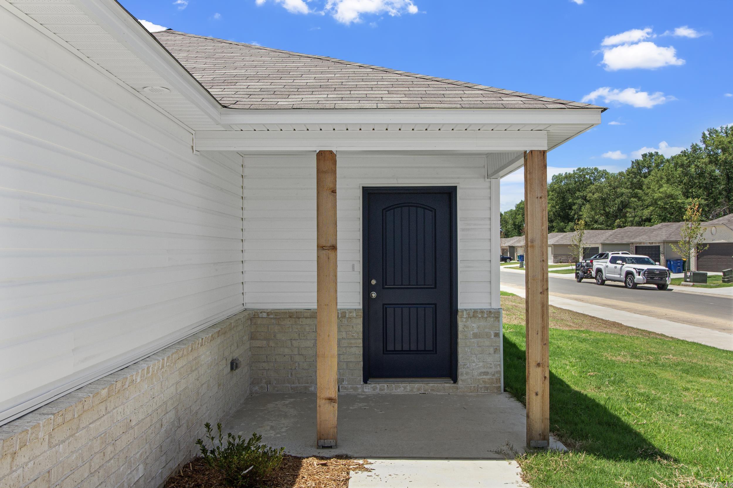 COUNTRY CLUB OF ARK THE - Residential