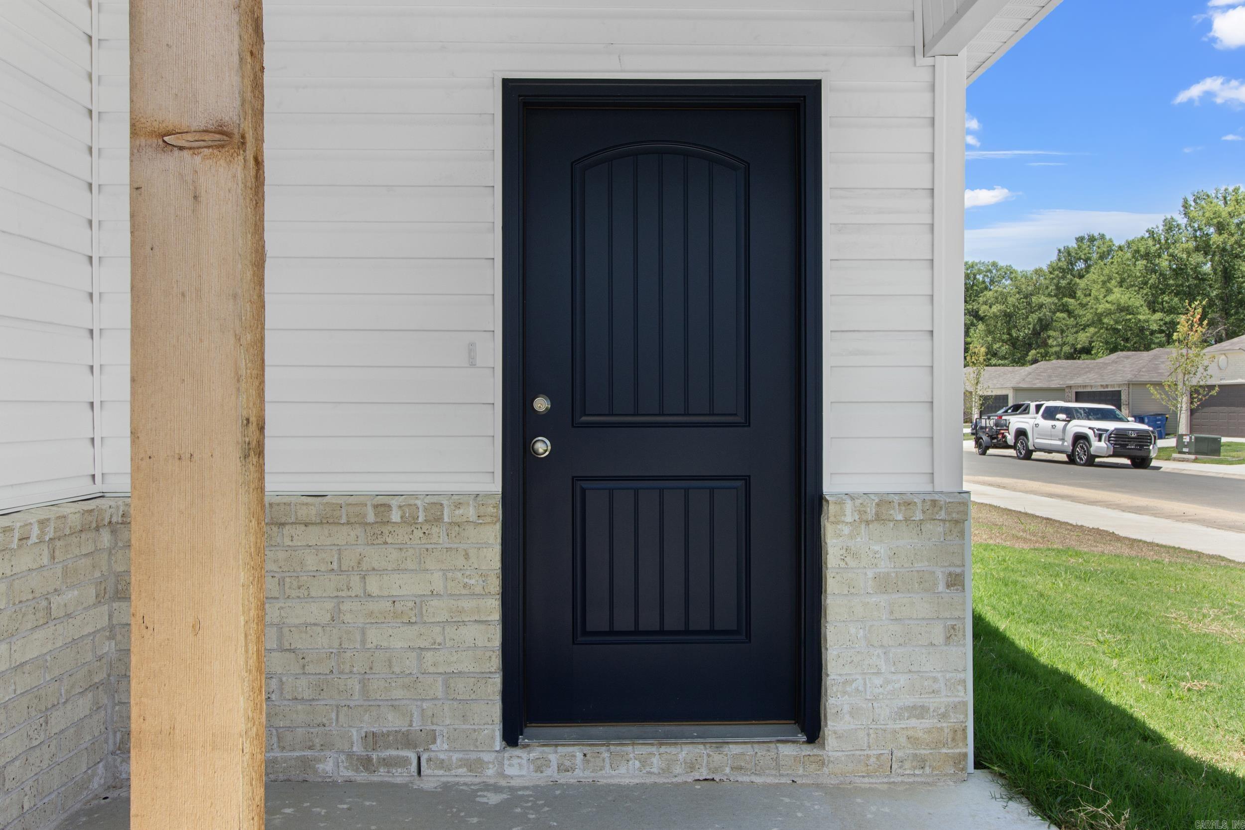 COUNTRY CLUB OF ARK THE - Residential