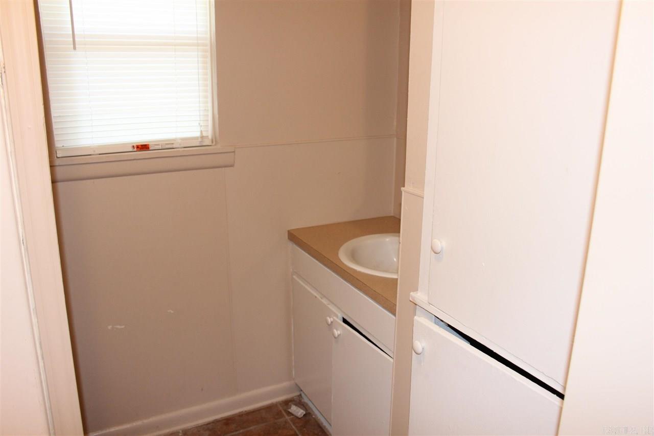 Thomas - Residential Lease