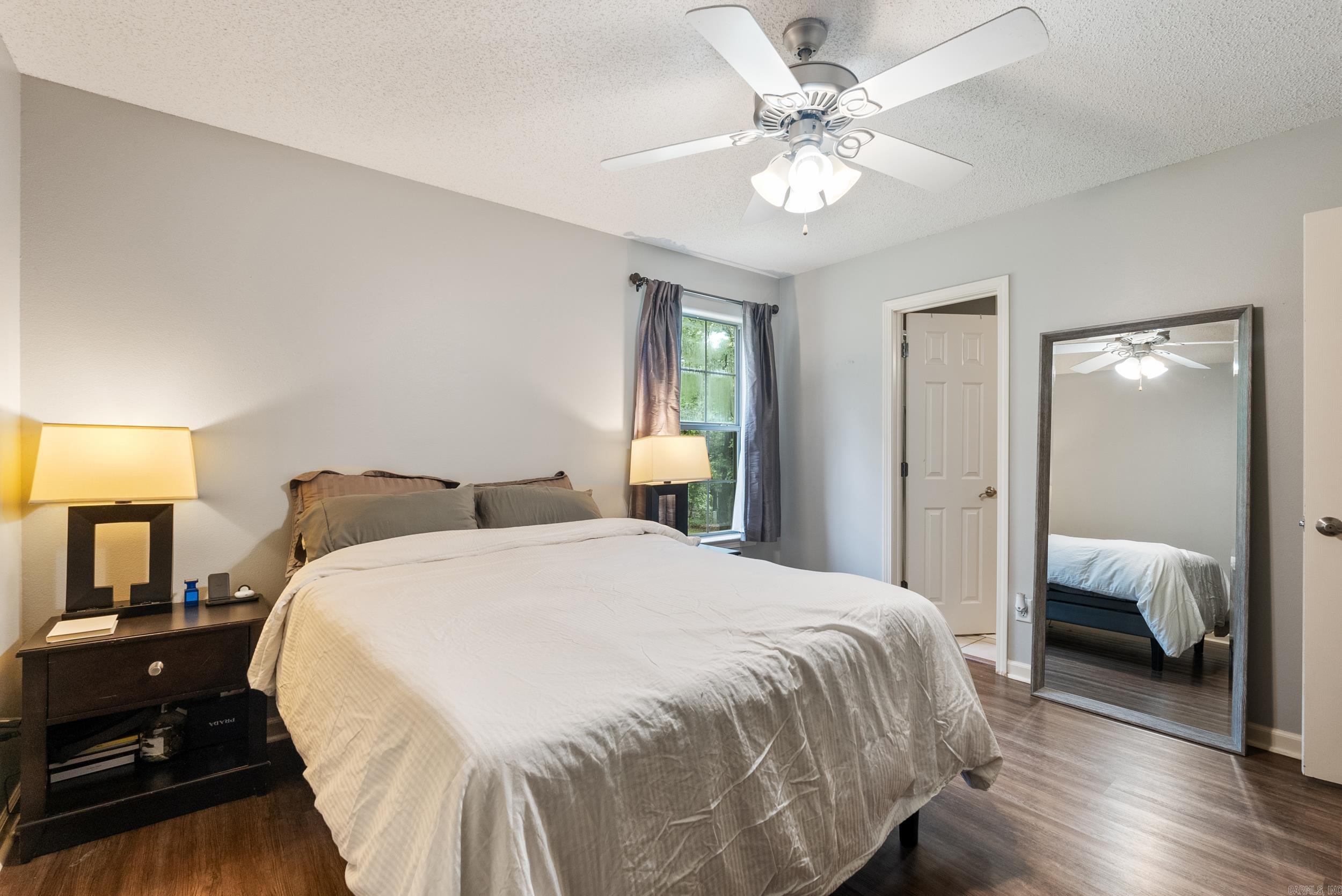 SANDALWOOD - Residential