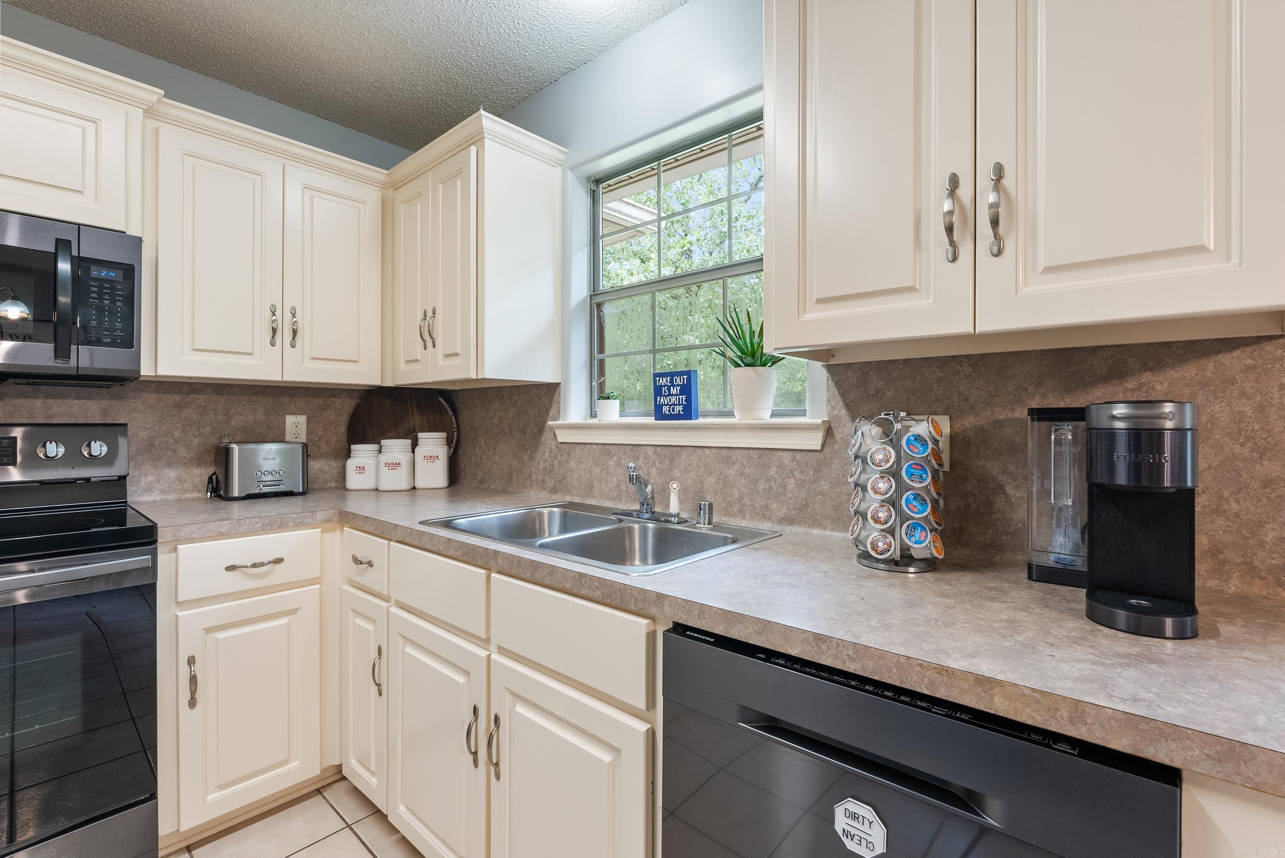 SANDALWOOD - Residential