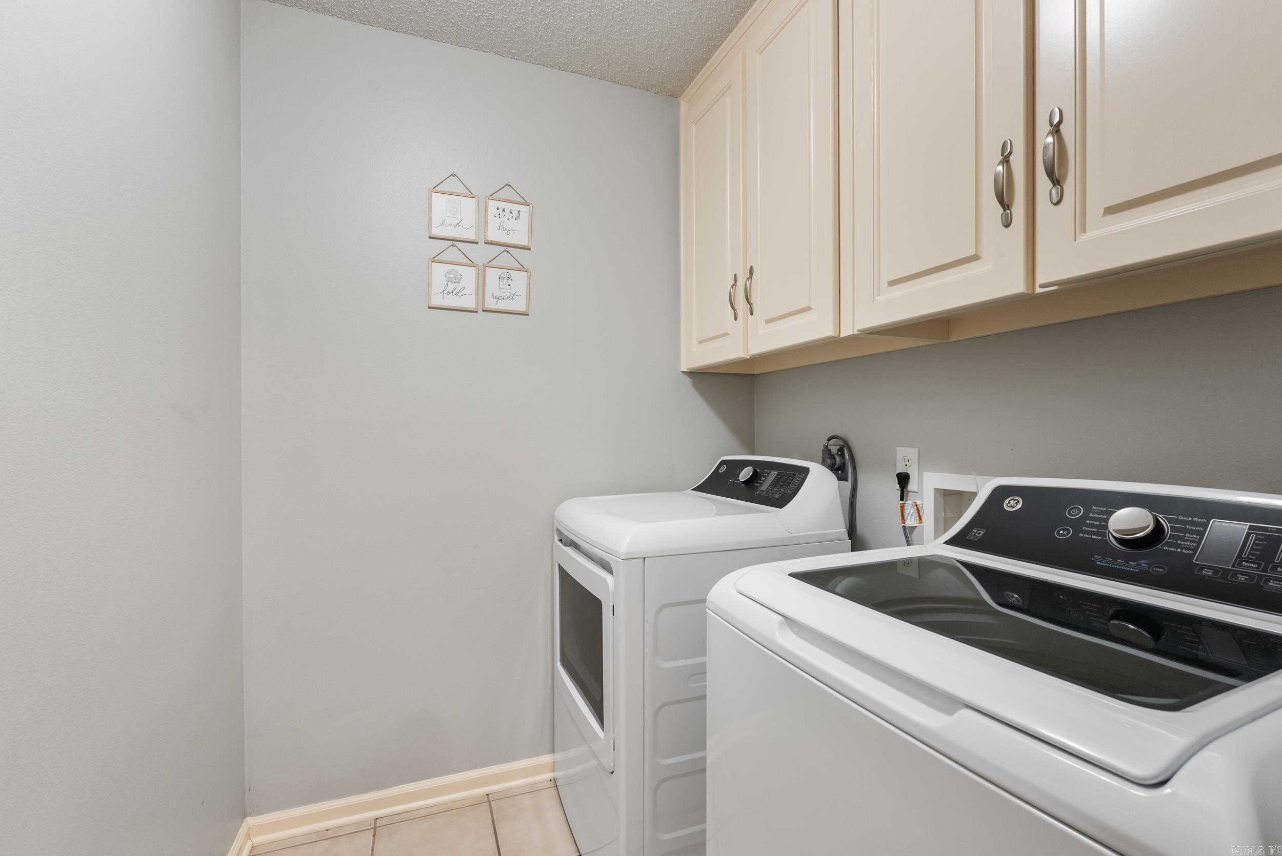 SANDALWOOD - Residential