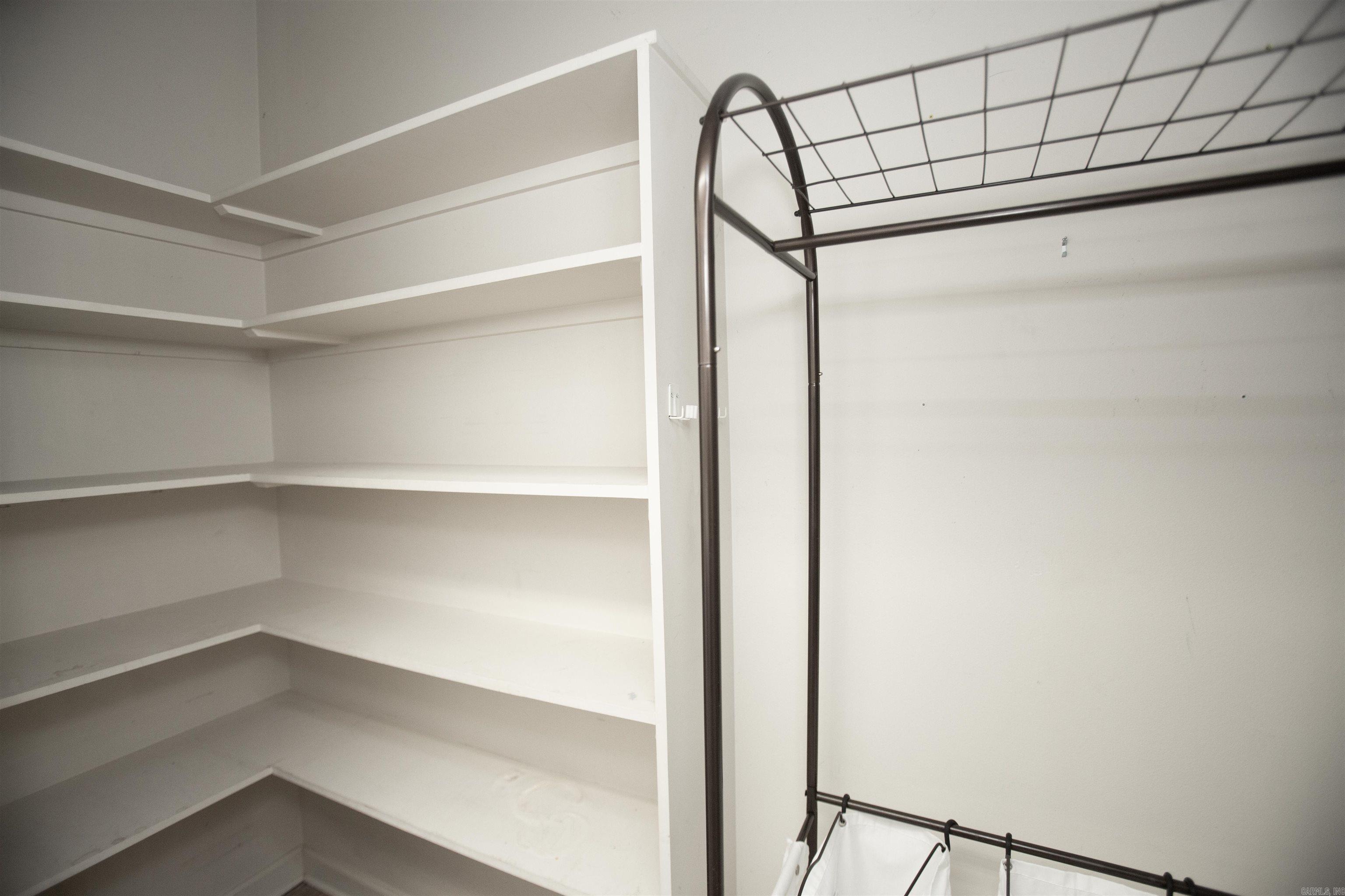 Woodlands Edge - Residential Lease