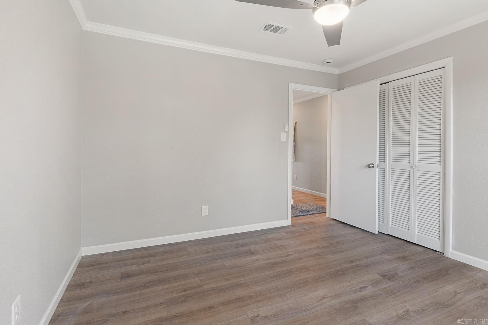 INDIANHEAD LAKES EST - Residential