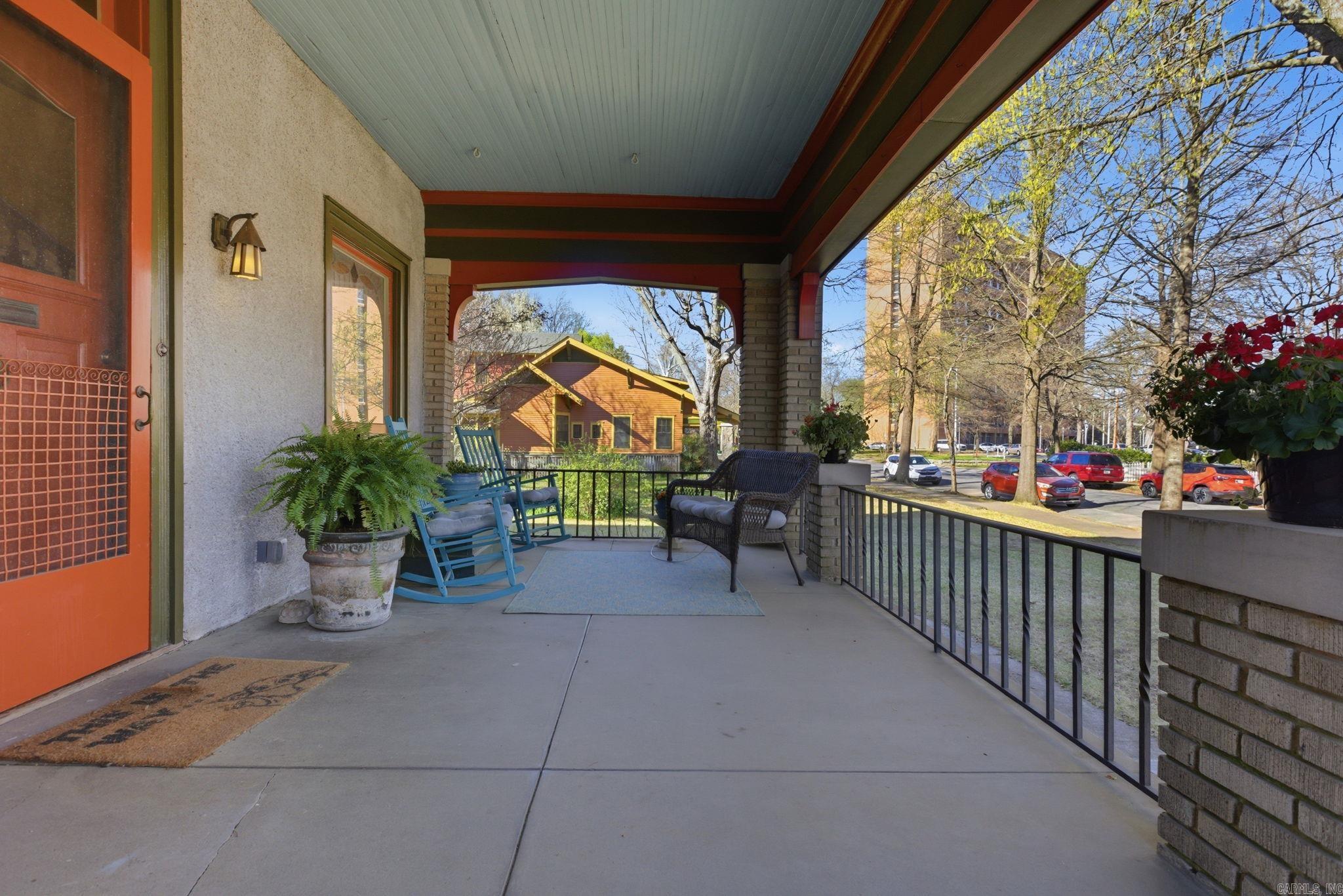 Weldon E Wrights - Residential