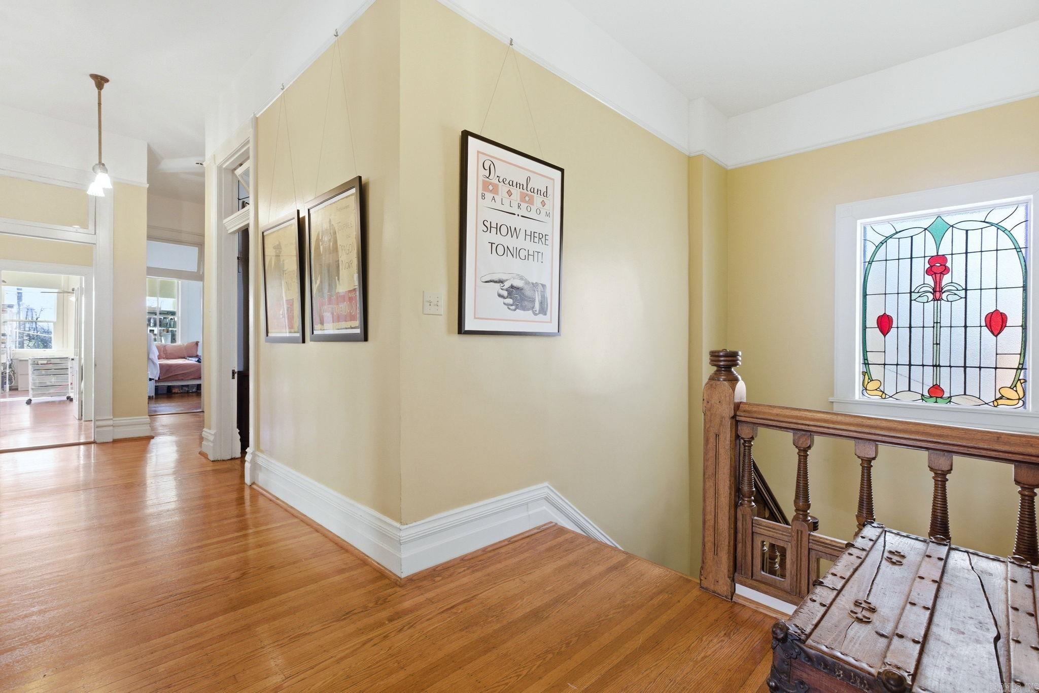 Weldon E Wrights - Residential