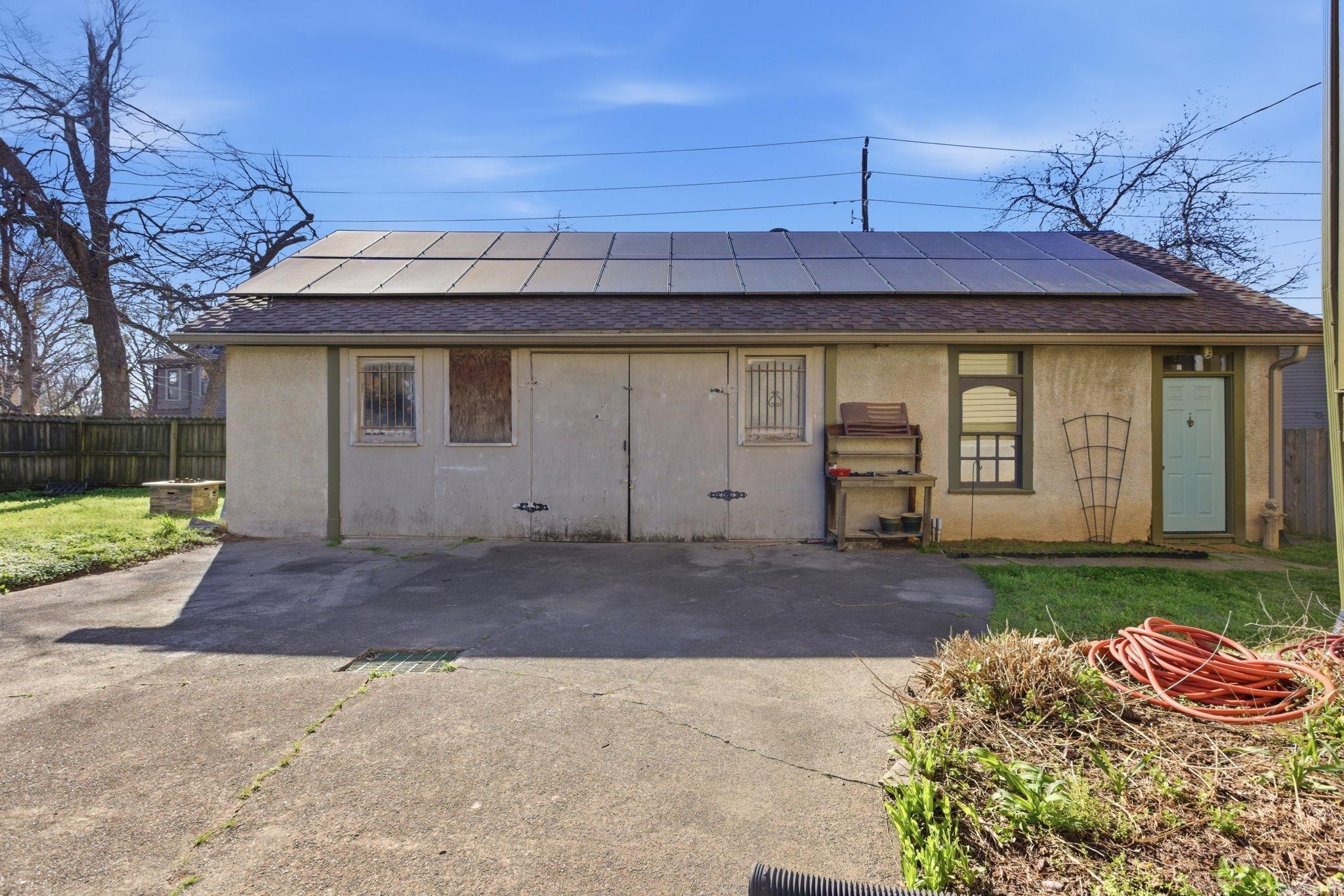 Weldon E Wrights - Residential