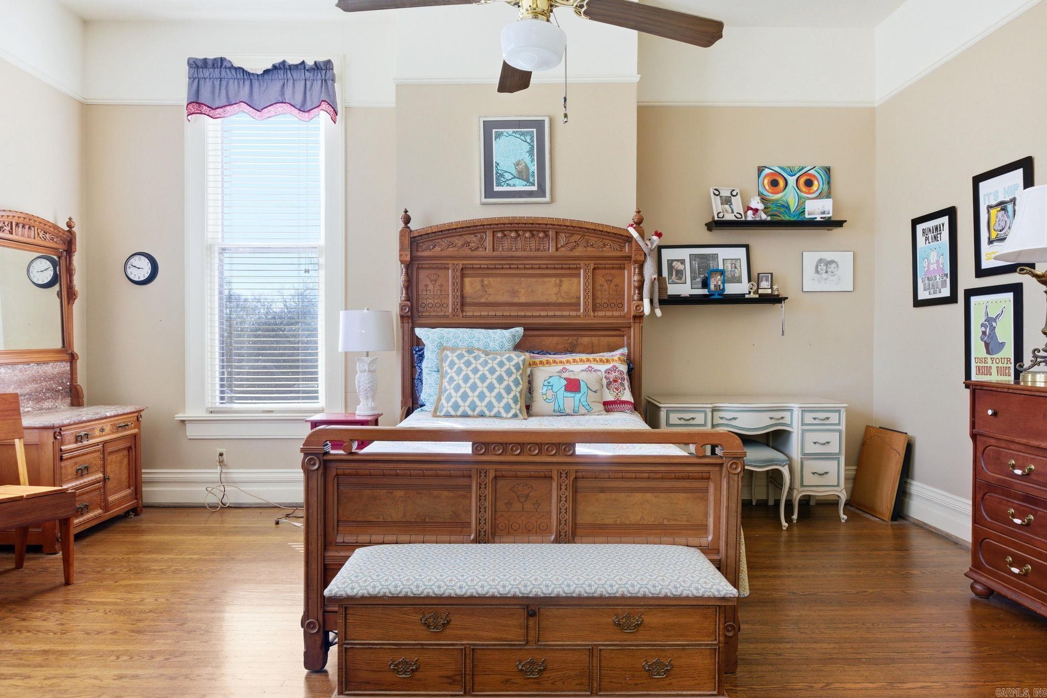 Weldon E Wrights - Residential