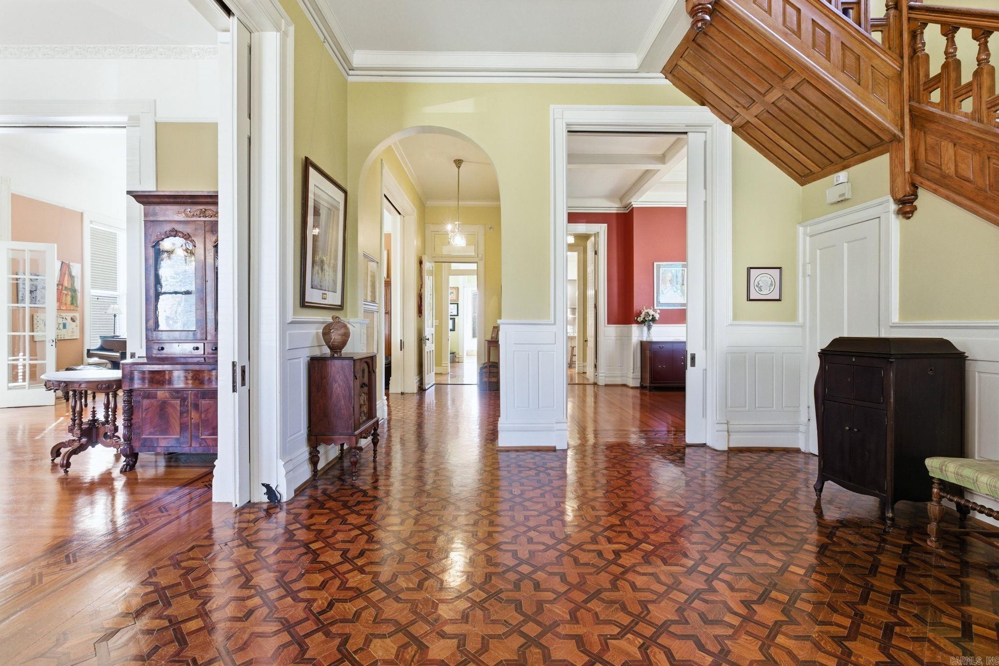 Weldon E Wrights - Residential