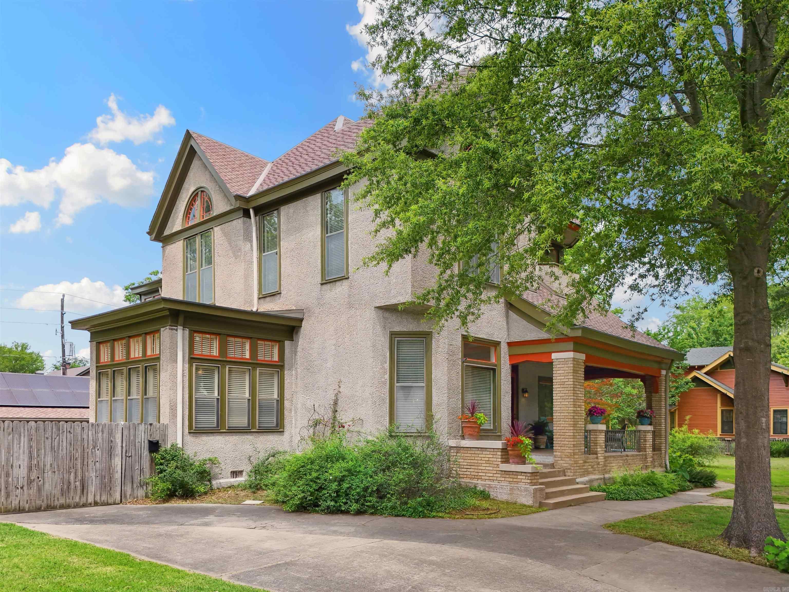 Weldon E Wrights - Residential