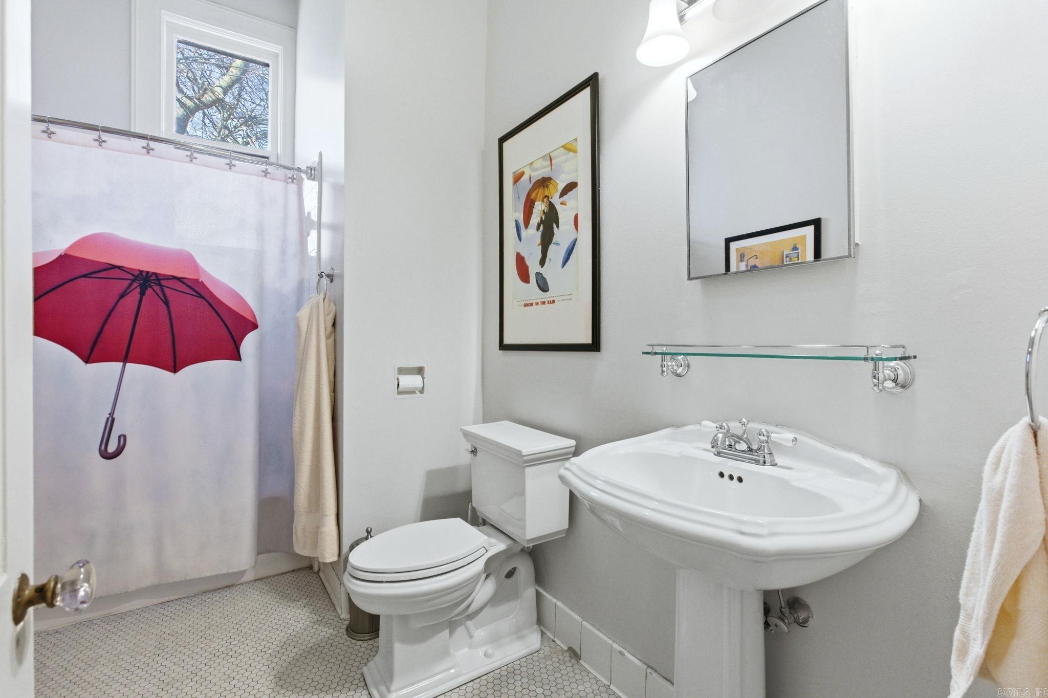 Weldon E Wrights - Residential