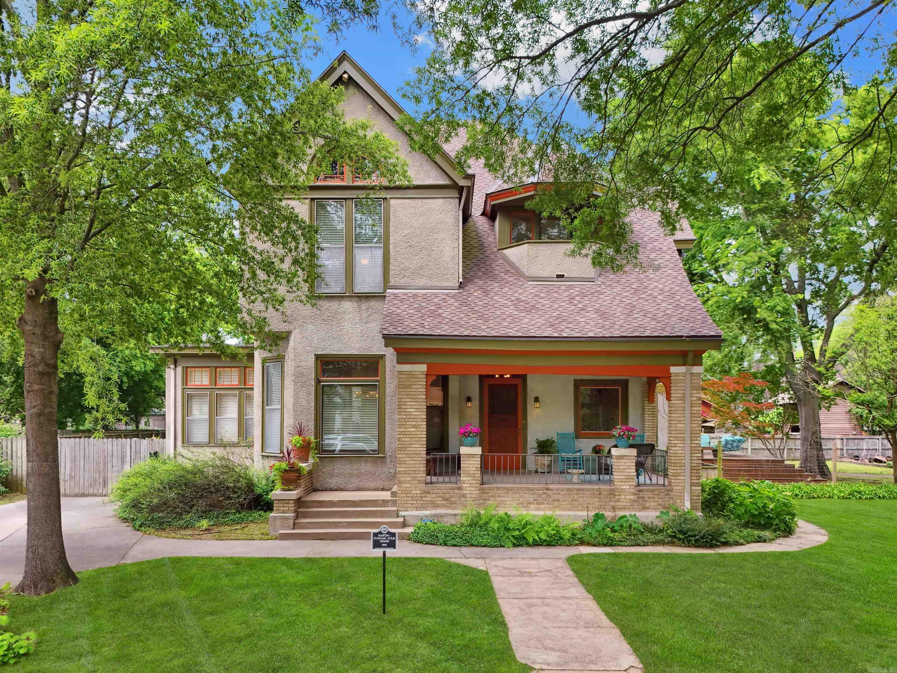 Weldon E Wrights - Residential