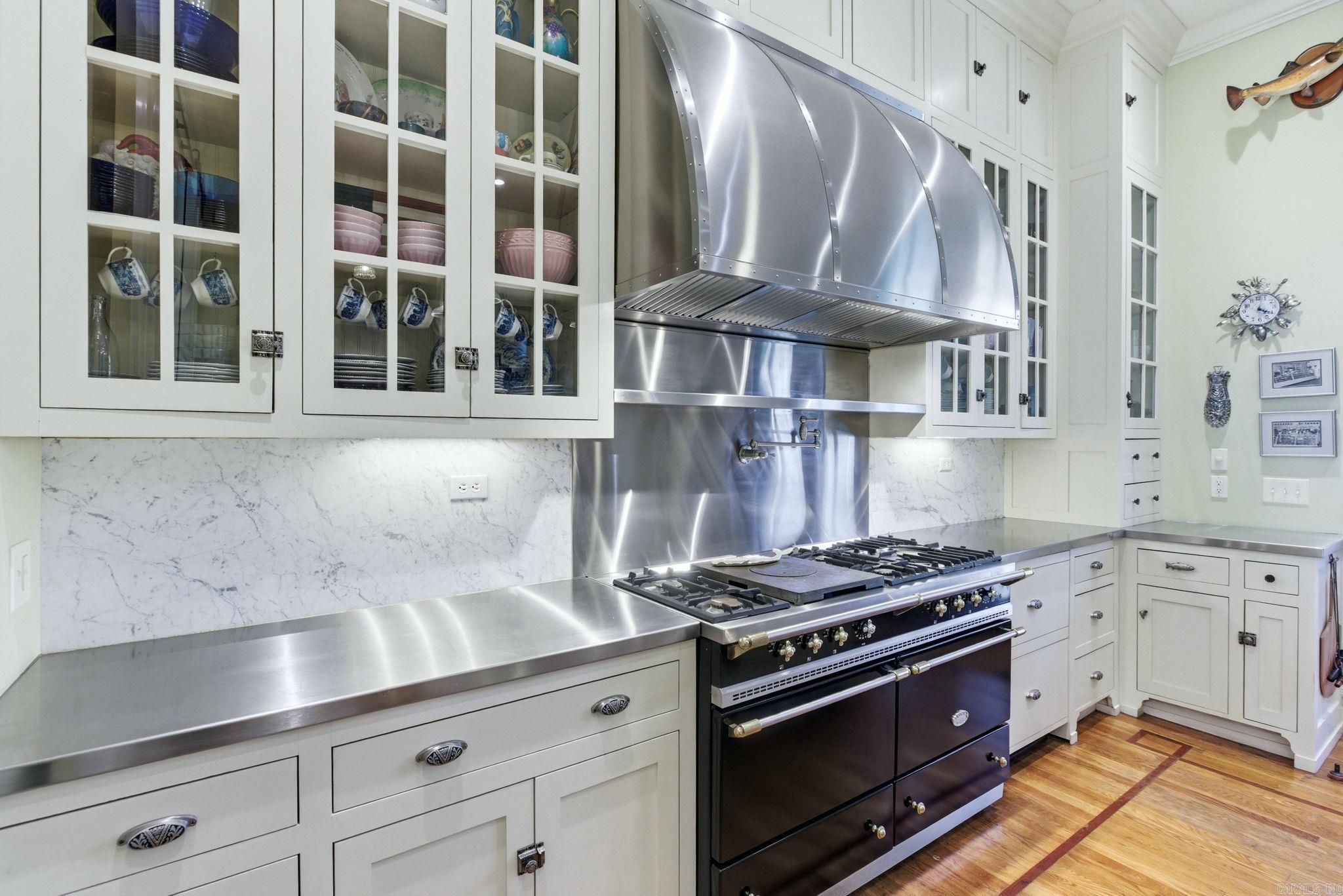 Weldon E Wrights - Residential