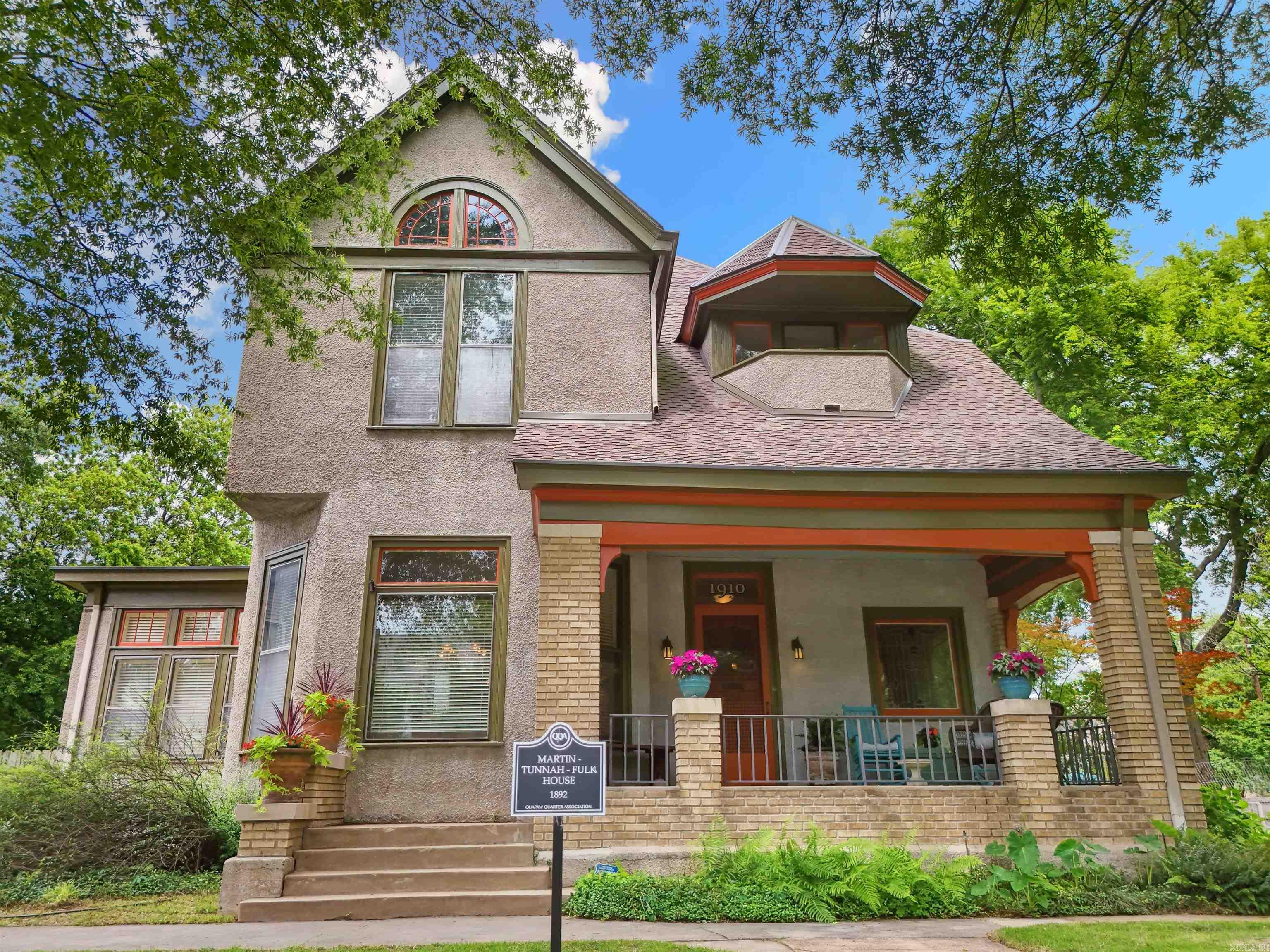 Weldon E Wrights - Residential