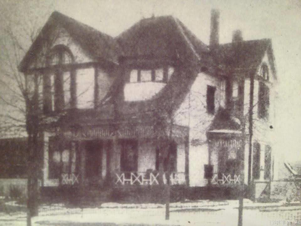 Weldon E Wrights - Residential