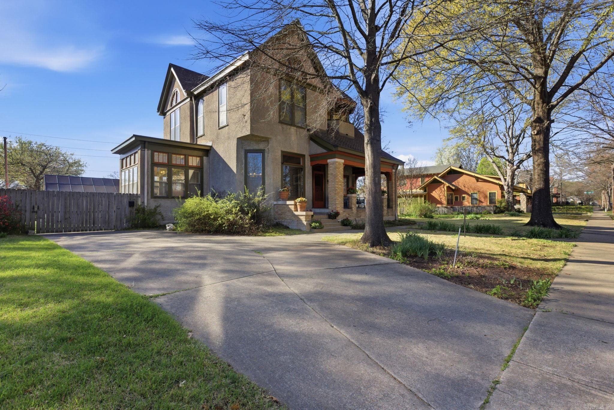 Weldon E Wrights - Residential