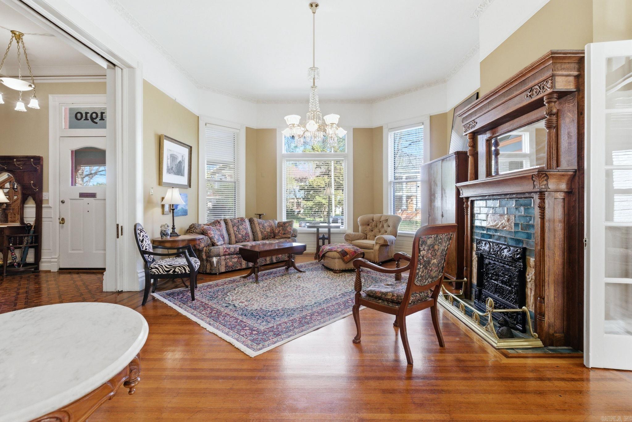 Weldon E Wrights - Residential