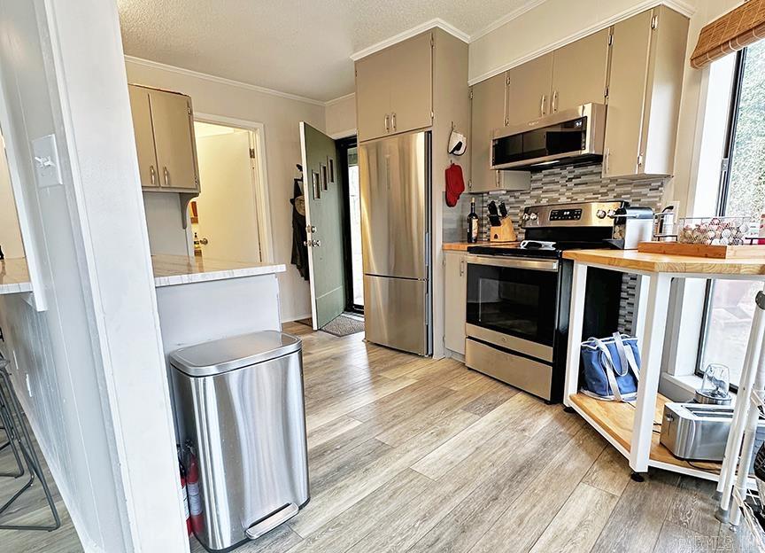 COW SHOALS - Residential