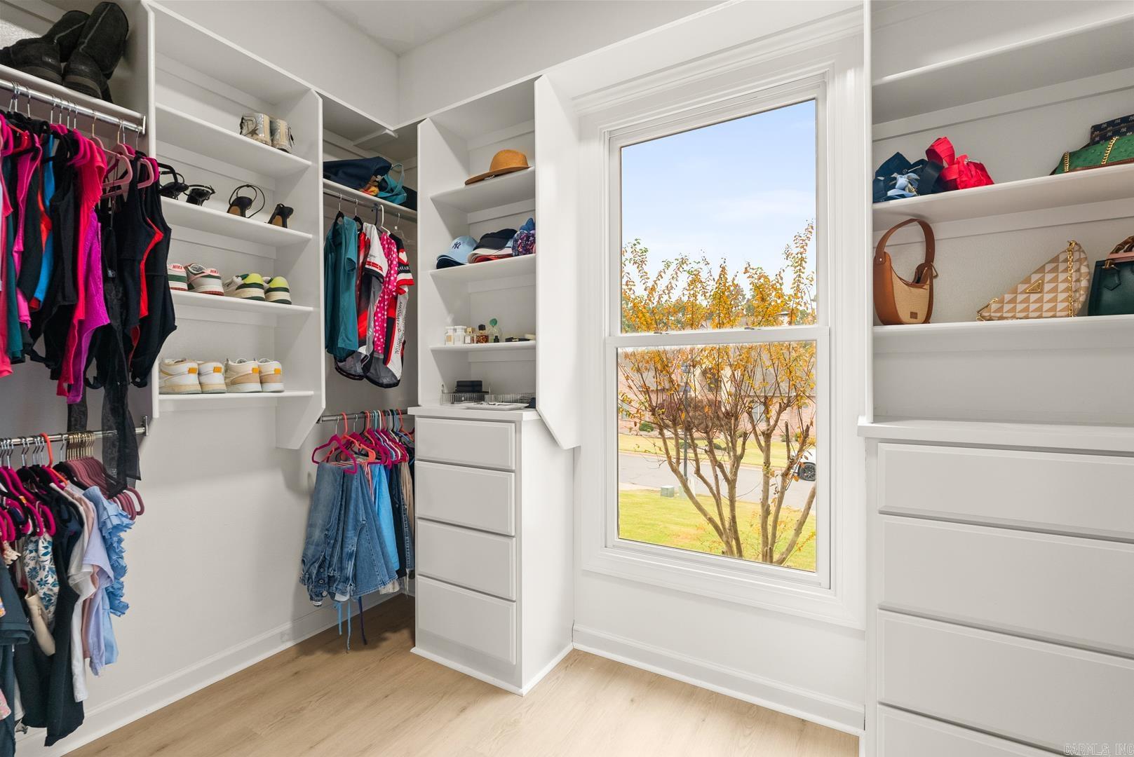 CHENAL VALLEY BELLE VALLEE THE M - Residential