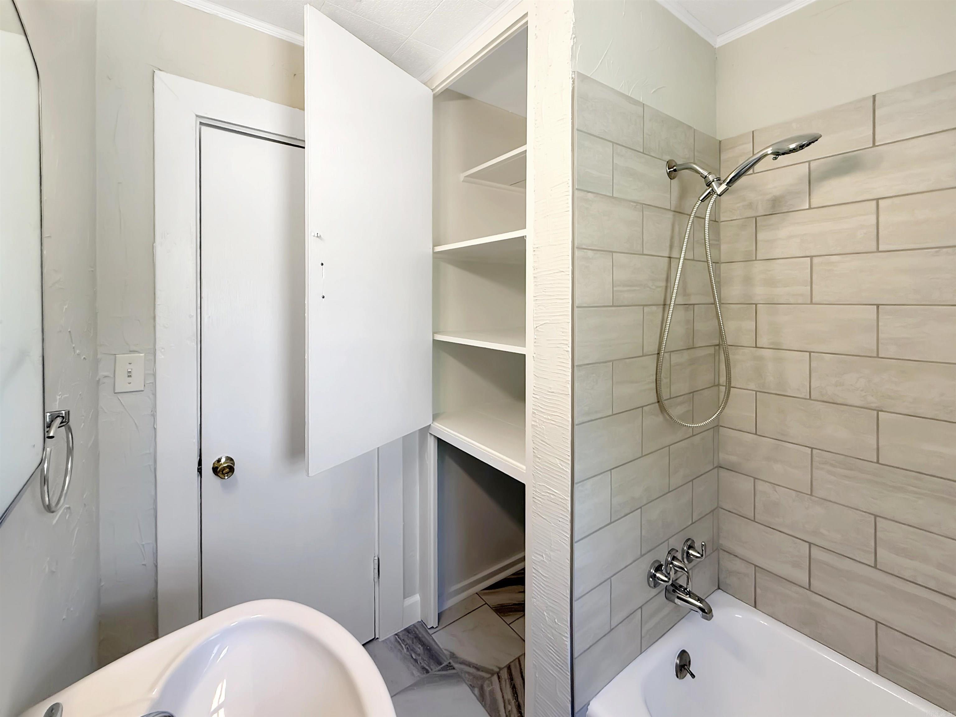 PRATT ADDITION - Residential