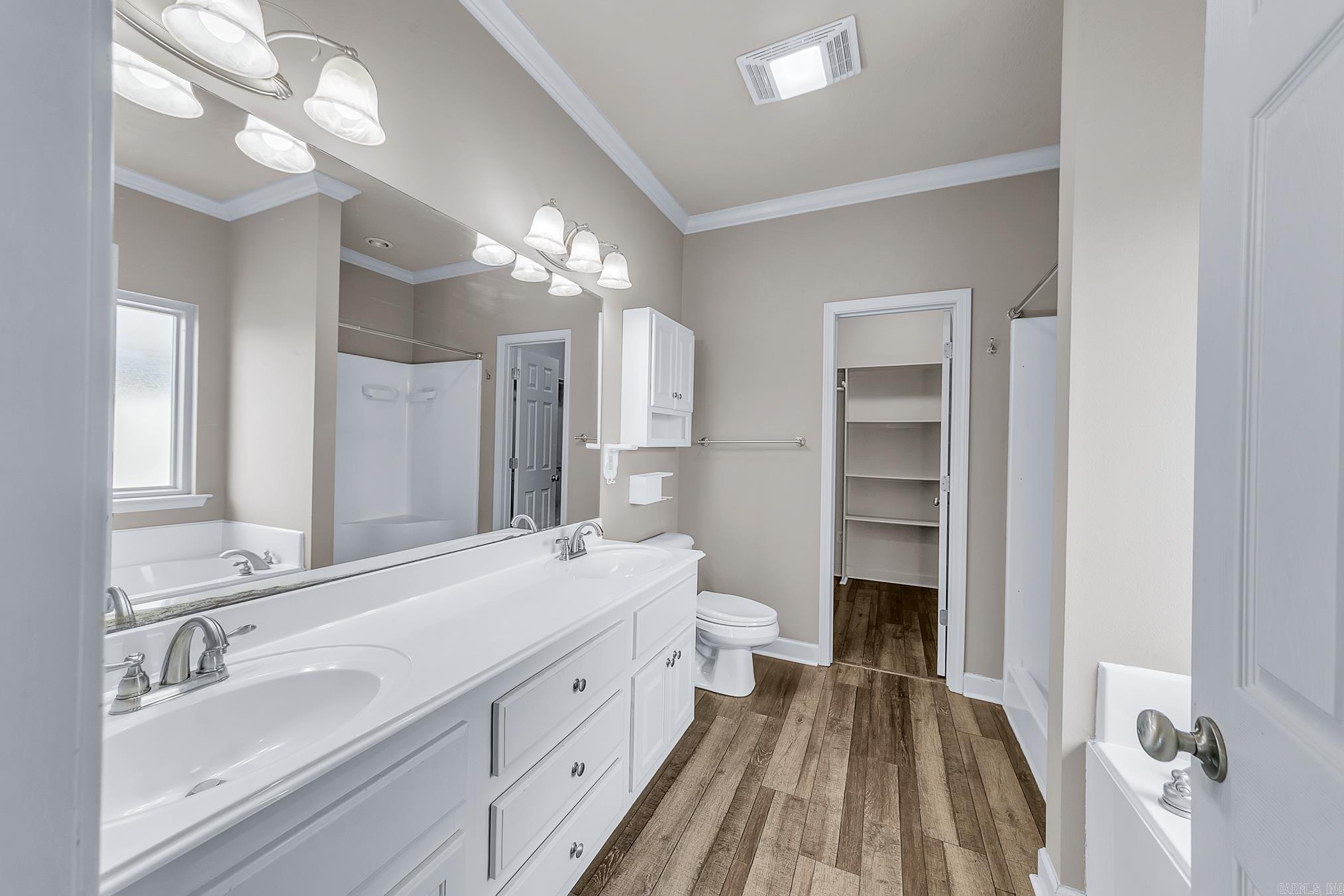 Stonehedge Place II - Residential Lease