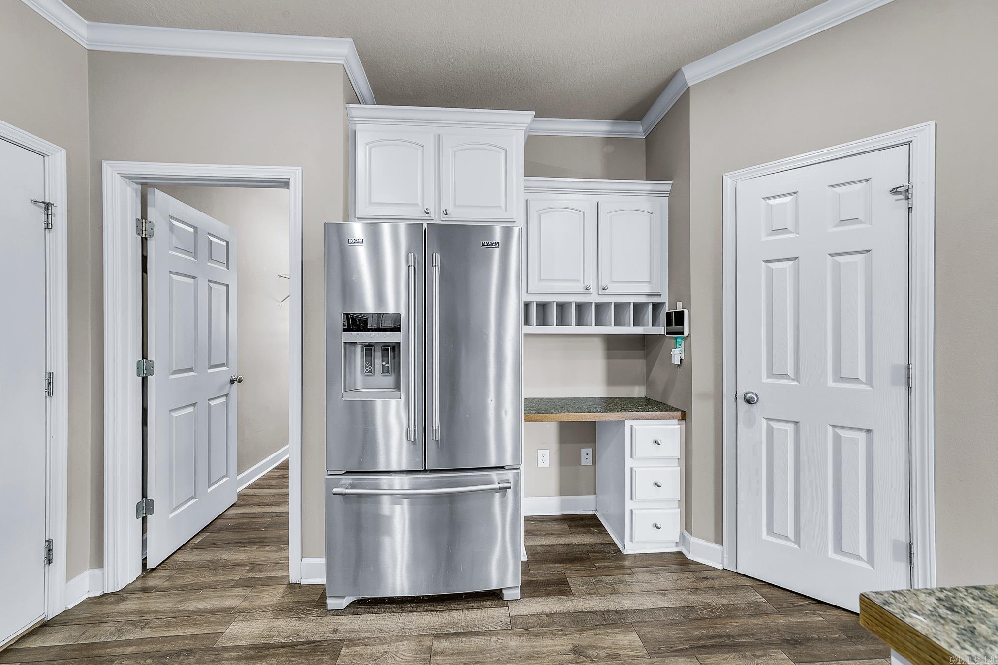 Stonehedge Place II - Residential Lease