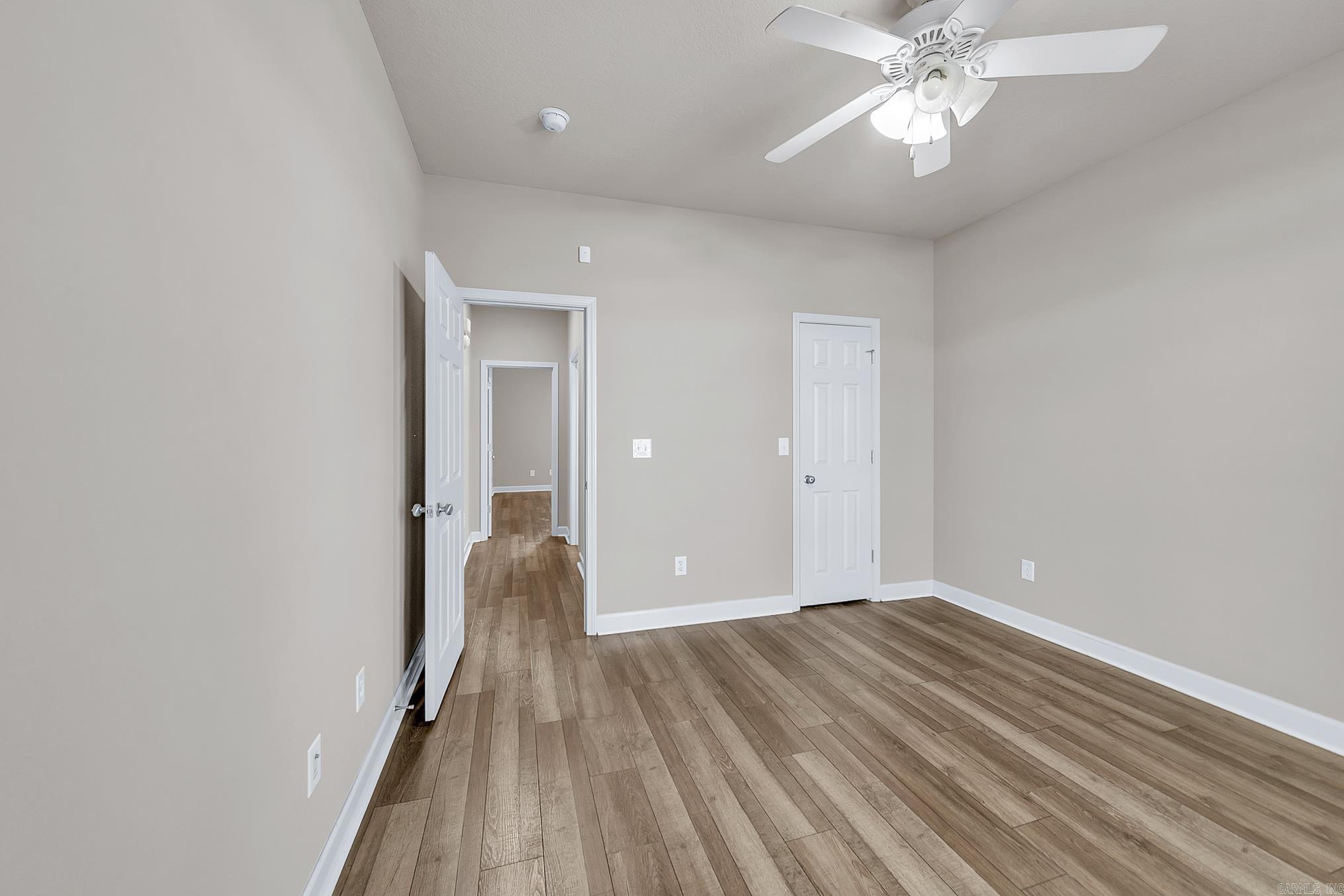 Stonehedge Place II - Residential Lease