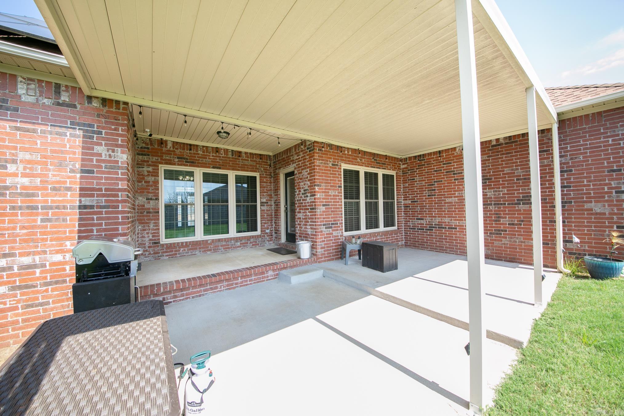 Stonehedge Place II - Residential Lease