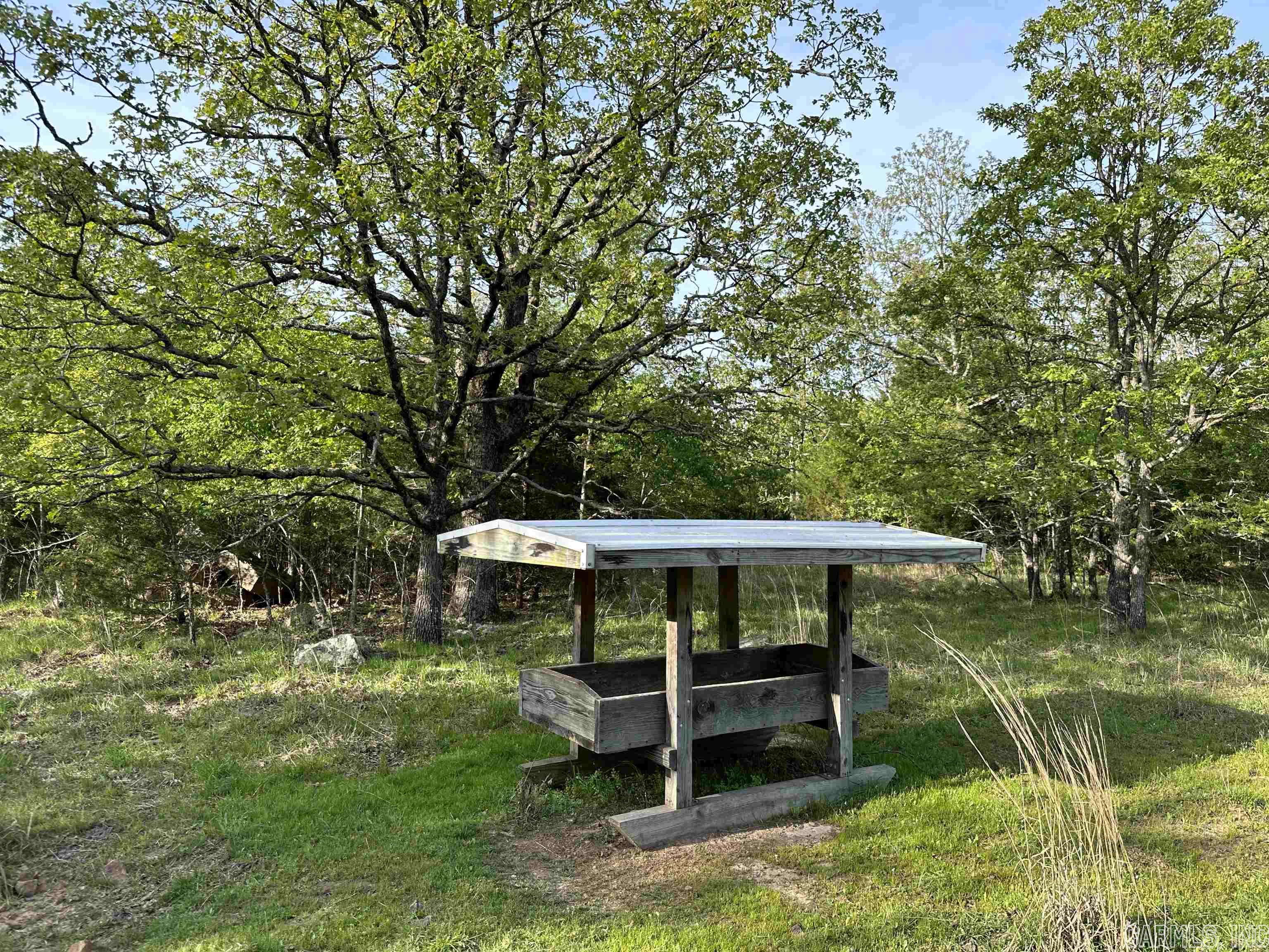 Metes & Bounds - Land