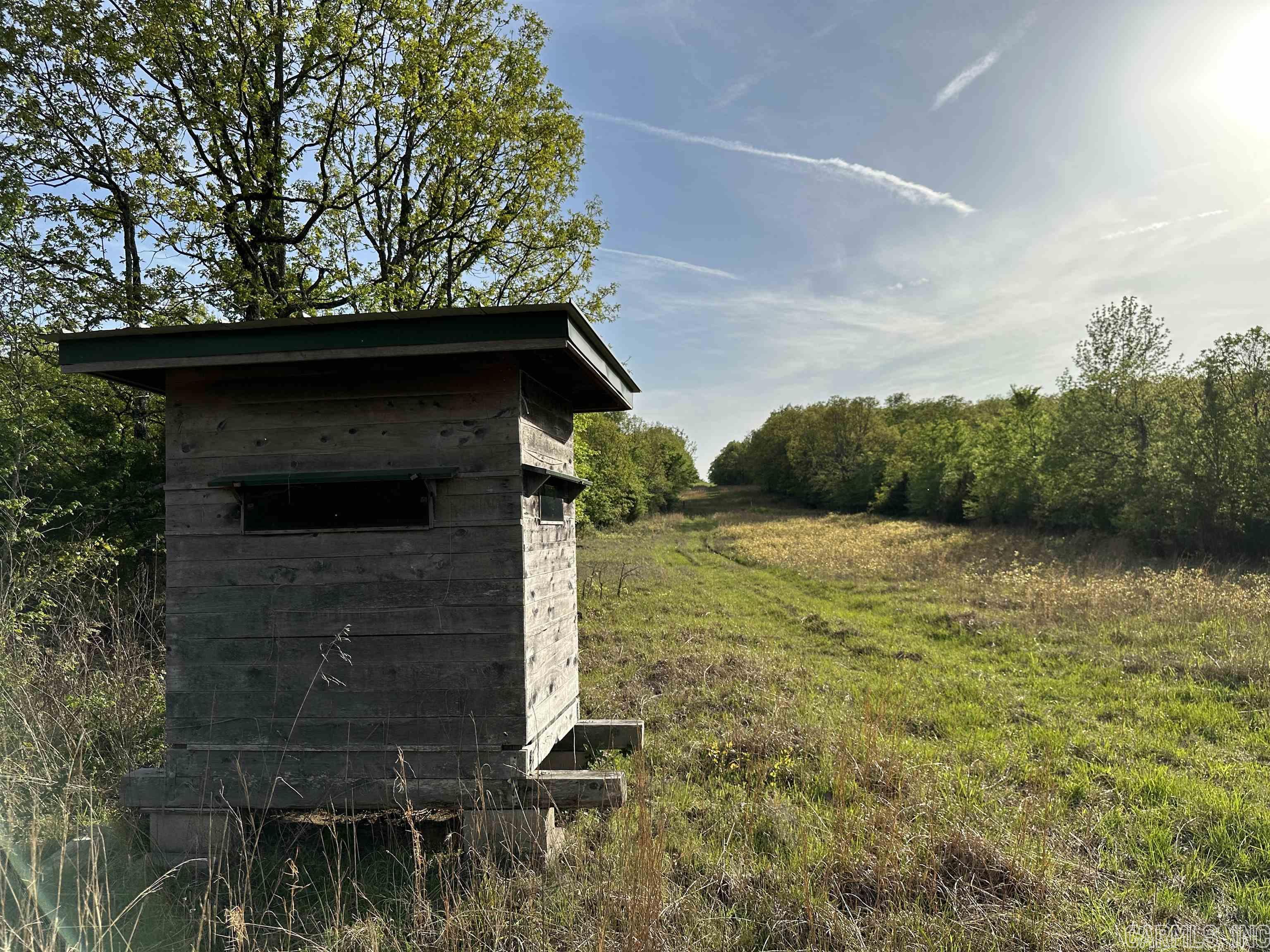 Metes & Bounds - Land