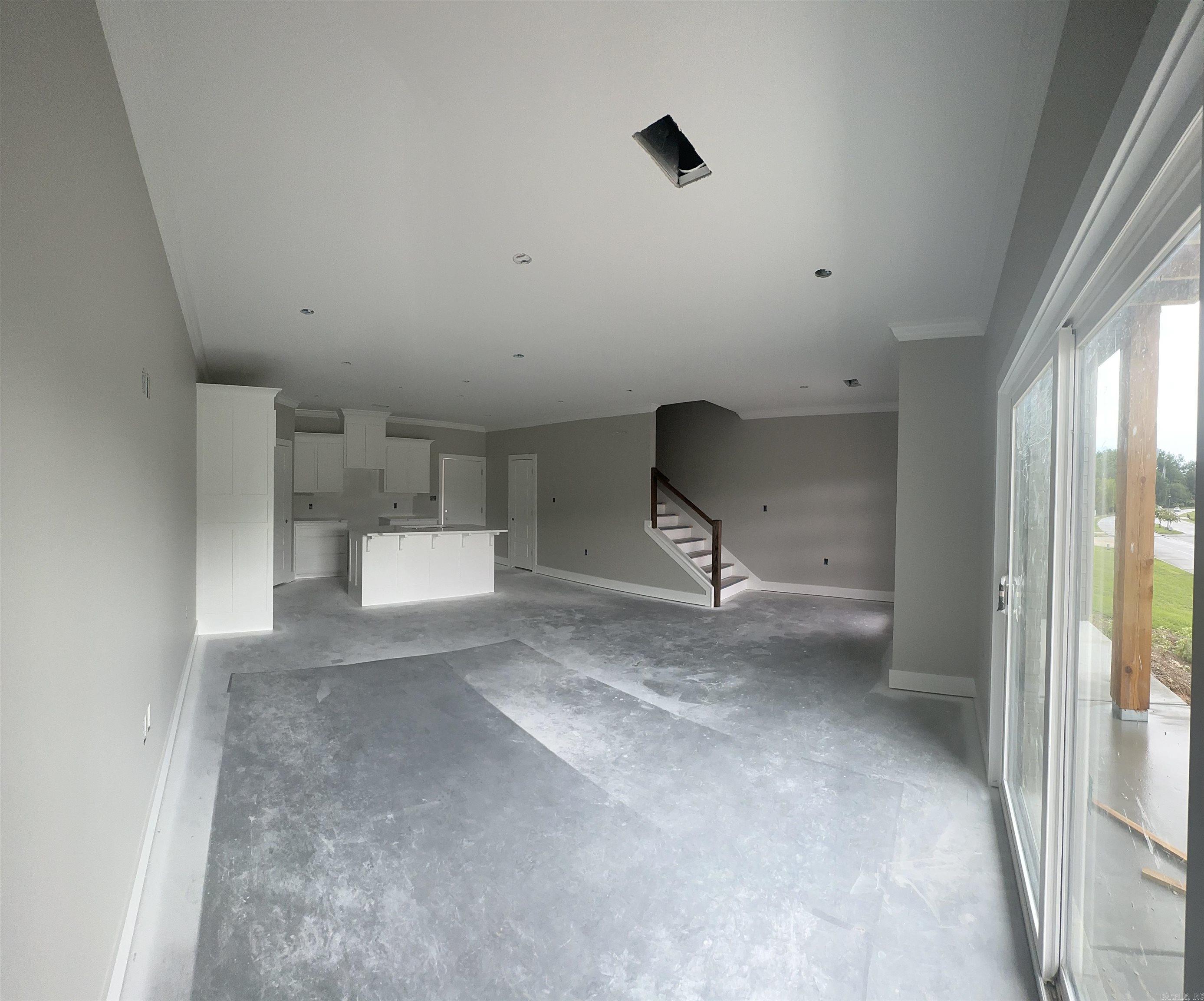 ISABELLE COURT - Residential