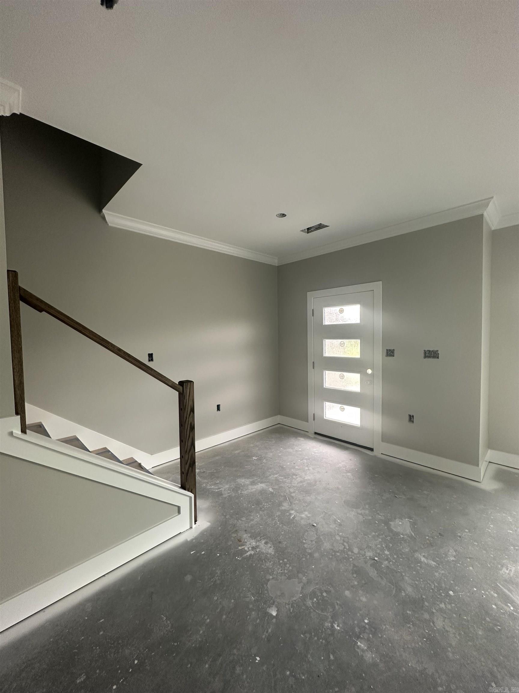 ISABELLE COURT - Residential