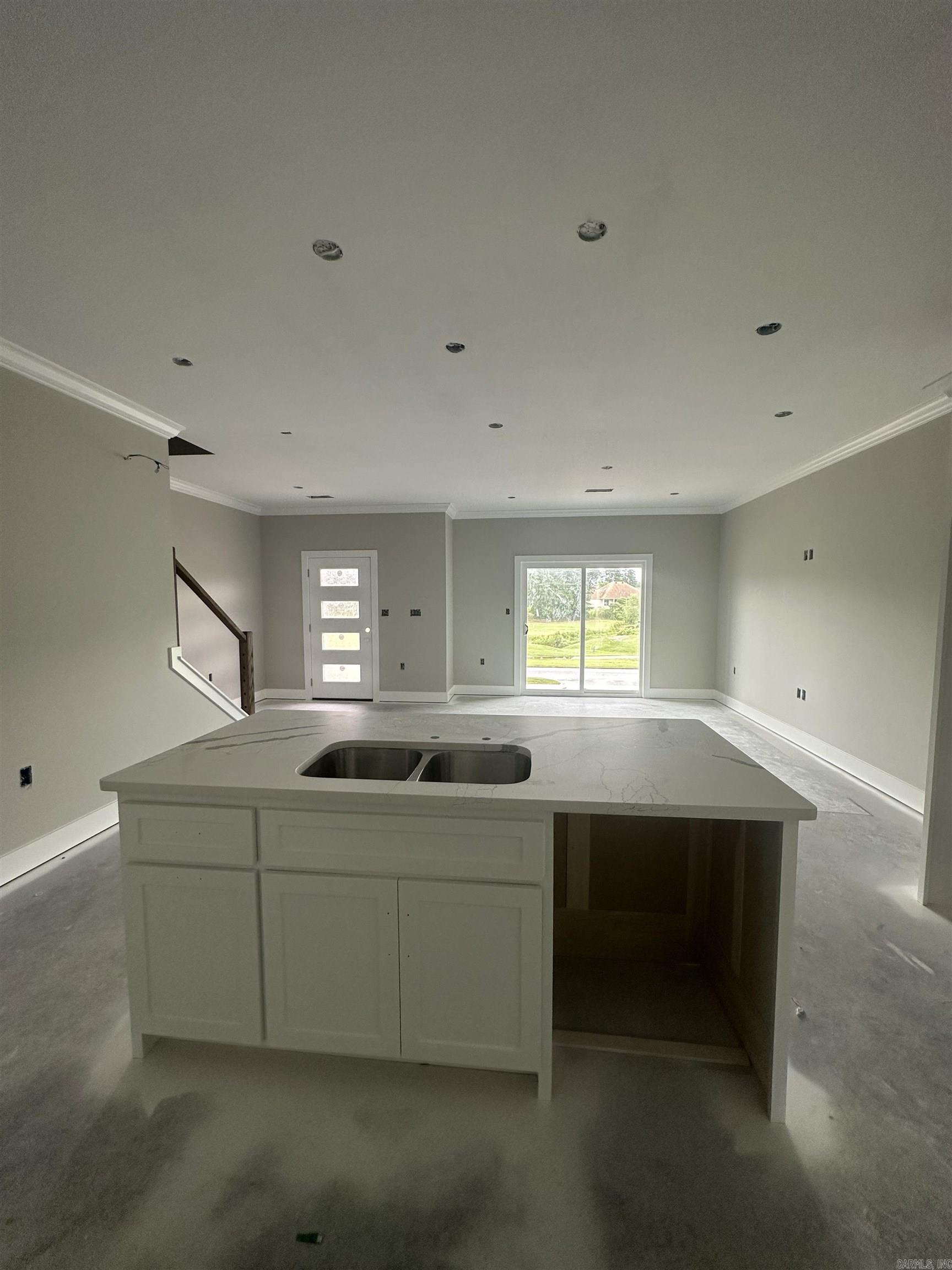 ISABELLE COURT - Residential