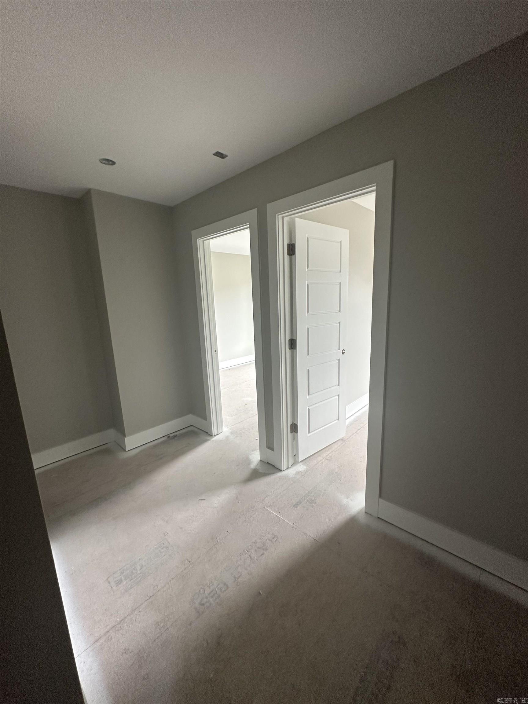 ISABELLE COURT - Residential