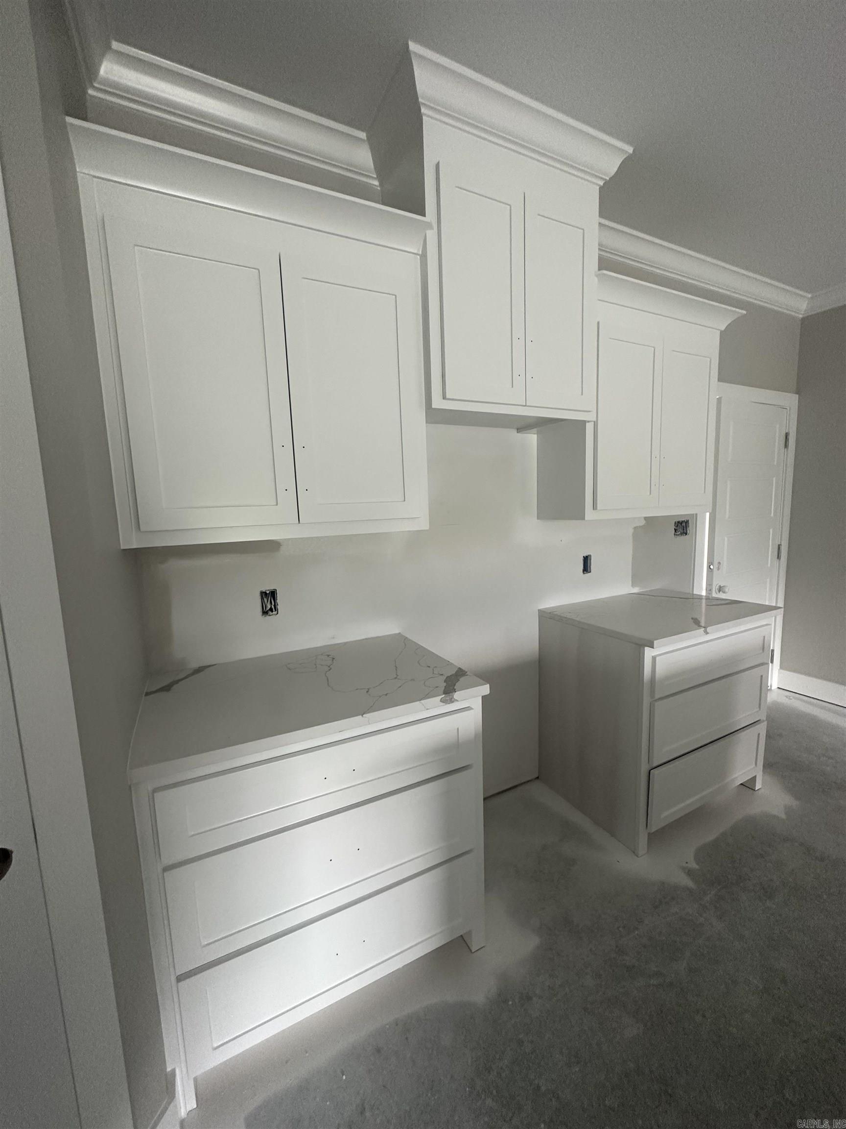 ISABELLE COURT - Residential