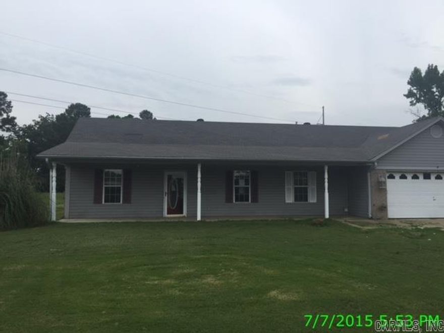 REDUCED!!! Beautiful home centrally located near downtown Mayflower, AR.  Property is spacious with over 2,000 SF of living space.  Property includes a formal dining room, large bedrooms, a very large master bathroom plus a separate sunroom.  Home is built on a large level lot and is partially fenced.  Bring all offers!  Agents, please see confidential remarks.